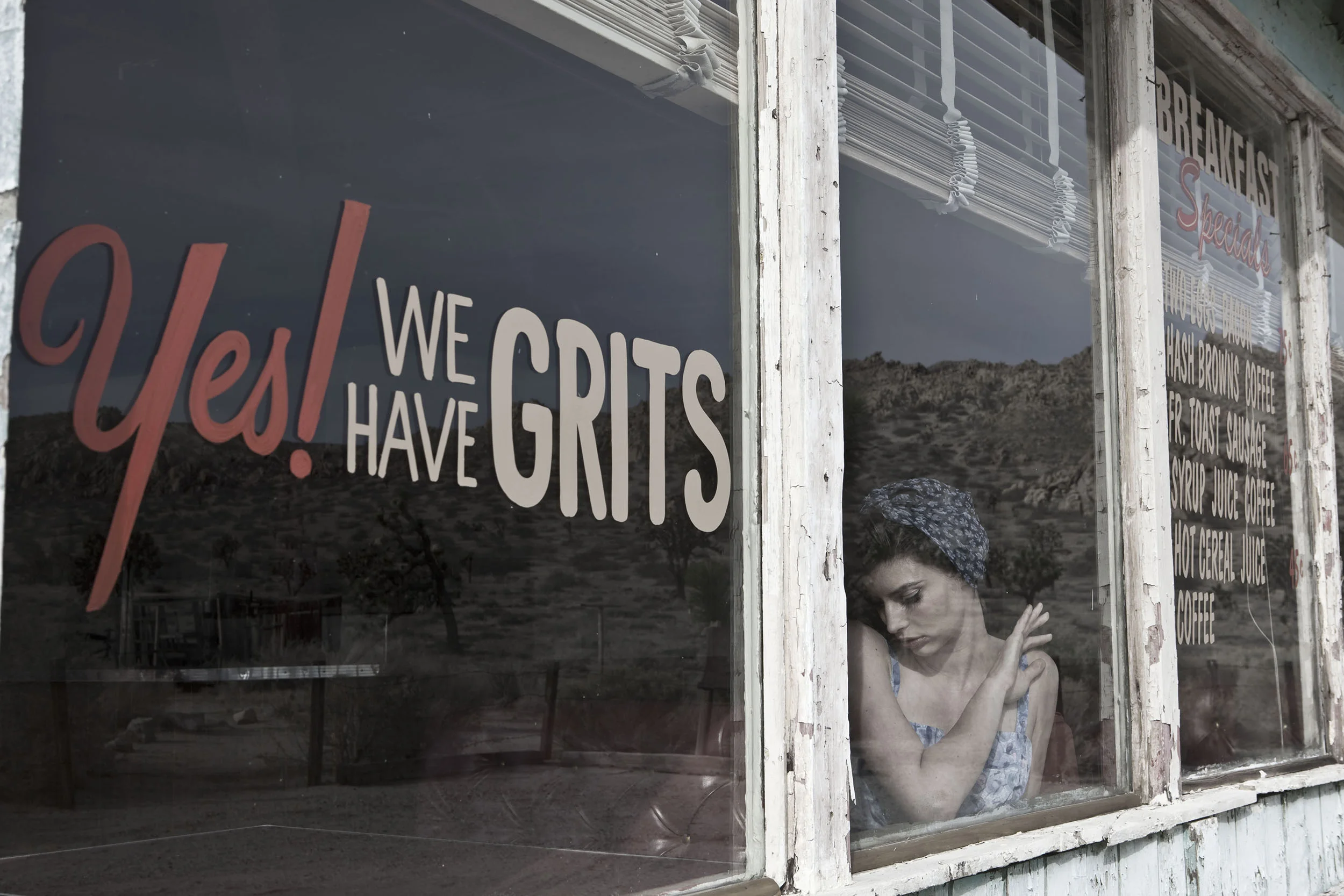 Rachele VII, Palmdale, CA, Archival pigment print, AP1, 2010, 40 x 60 inches