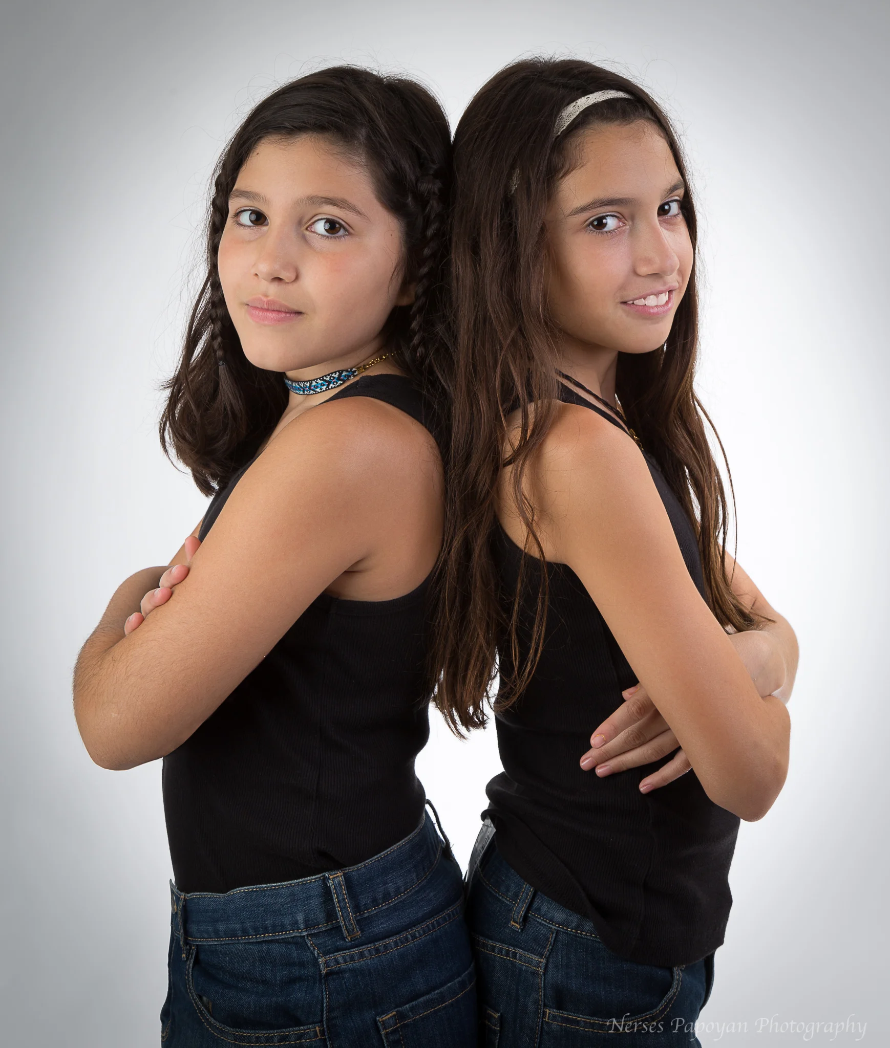 Nune & Sofia Papoyan