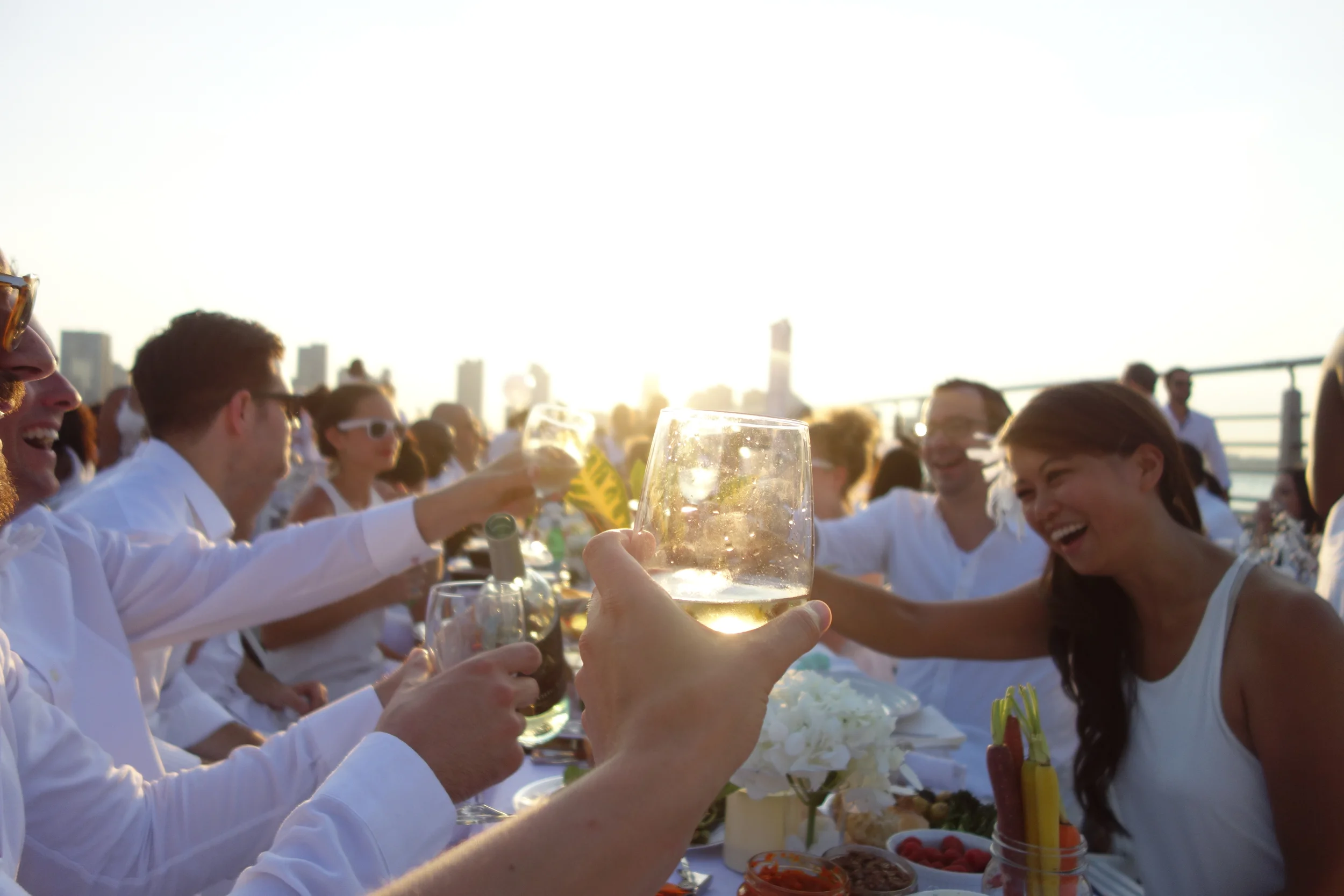 Diner en Blanc blog - 04.jpg