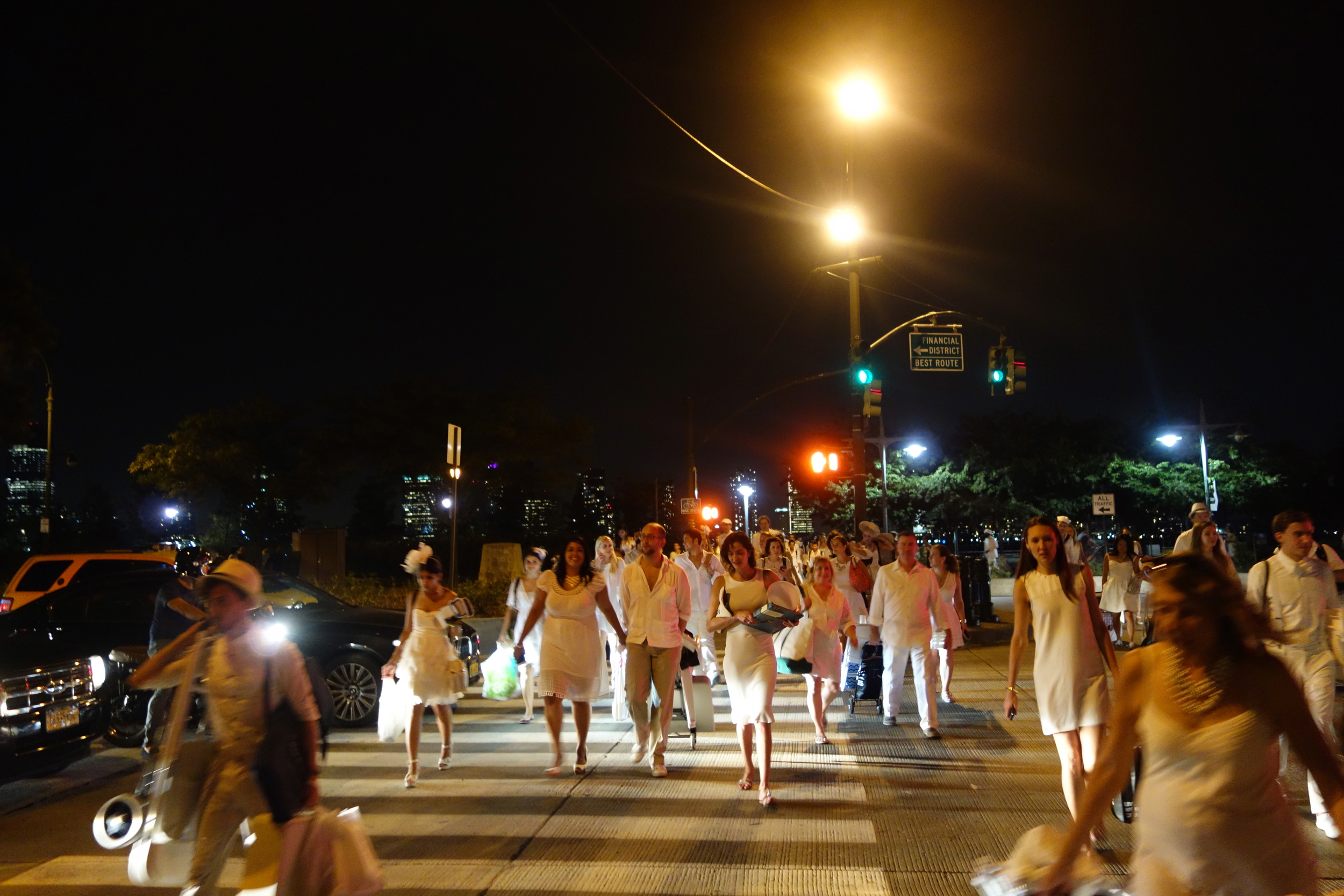 Diner en Blanc blog - 14.jpg