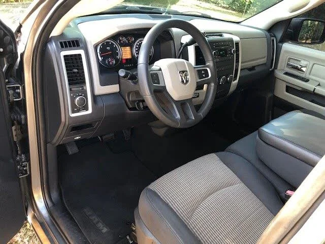 2009_dodge_ram_1500-pic-4.jpeg