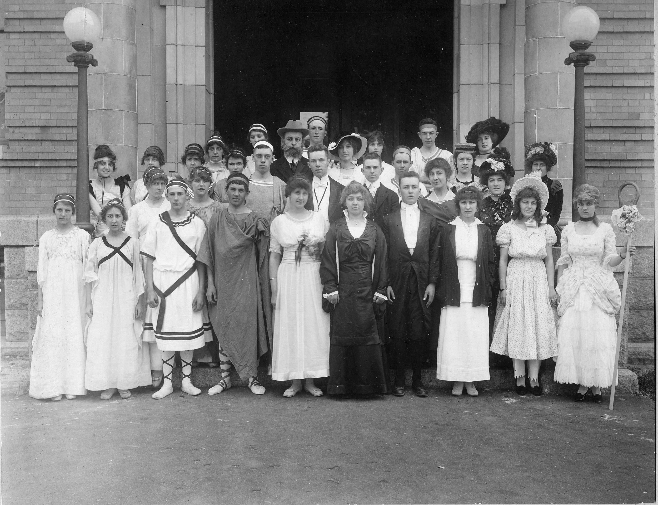 1916: Graduates from Skowhegan High School.