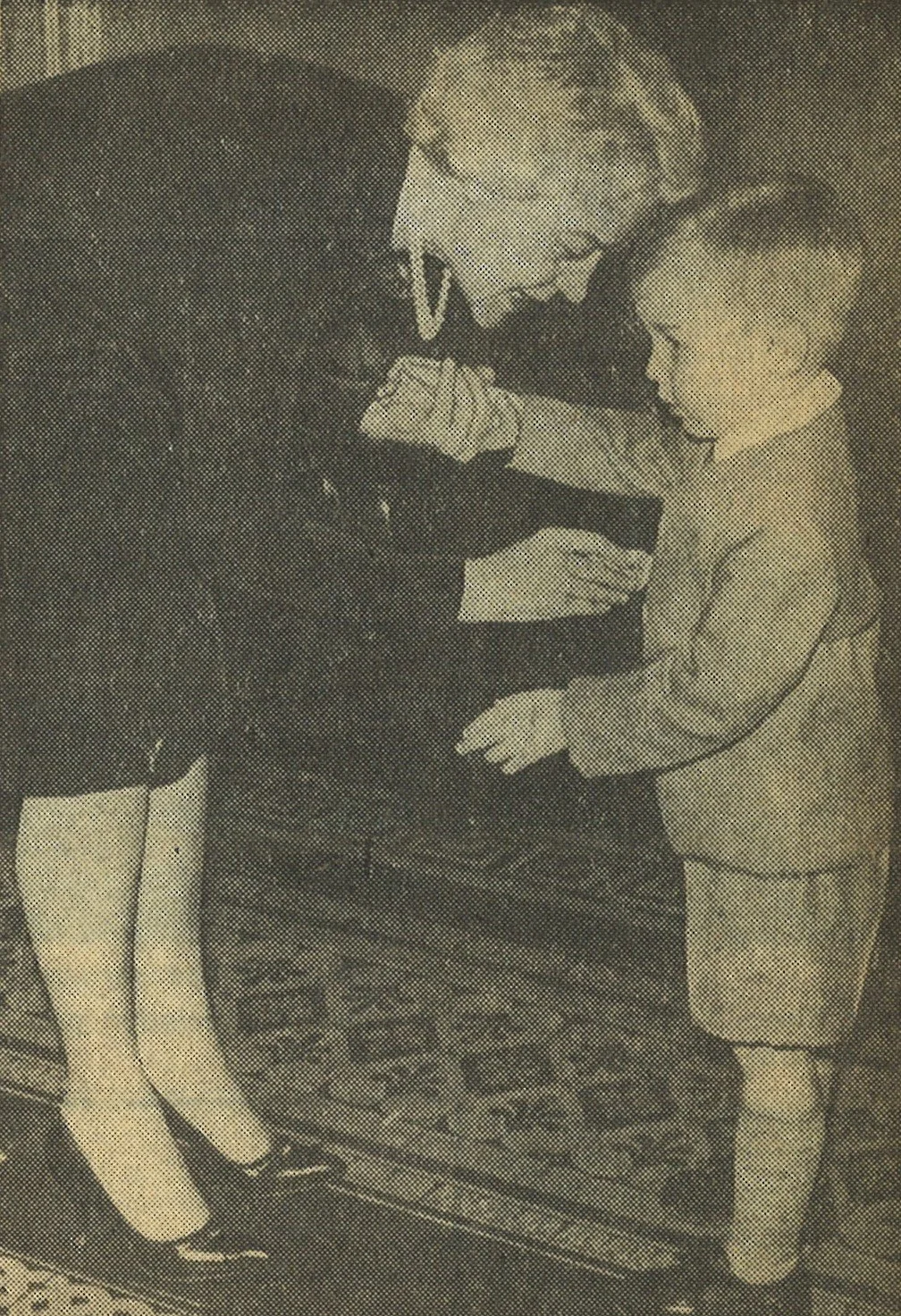 A day late, but in honor of #NationalCandyDay (Nov 4) we post this picture, taken in 1963, from the Washington Post. The caption read:

Bi-Partisanship--Sen. Margaret Chase Smith (R-Maine) offers a &quot;dollar for candy&quot; to James Valeo, 3, son 