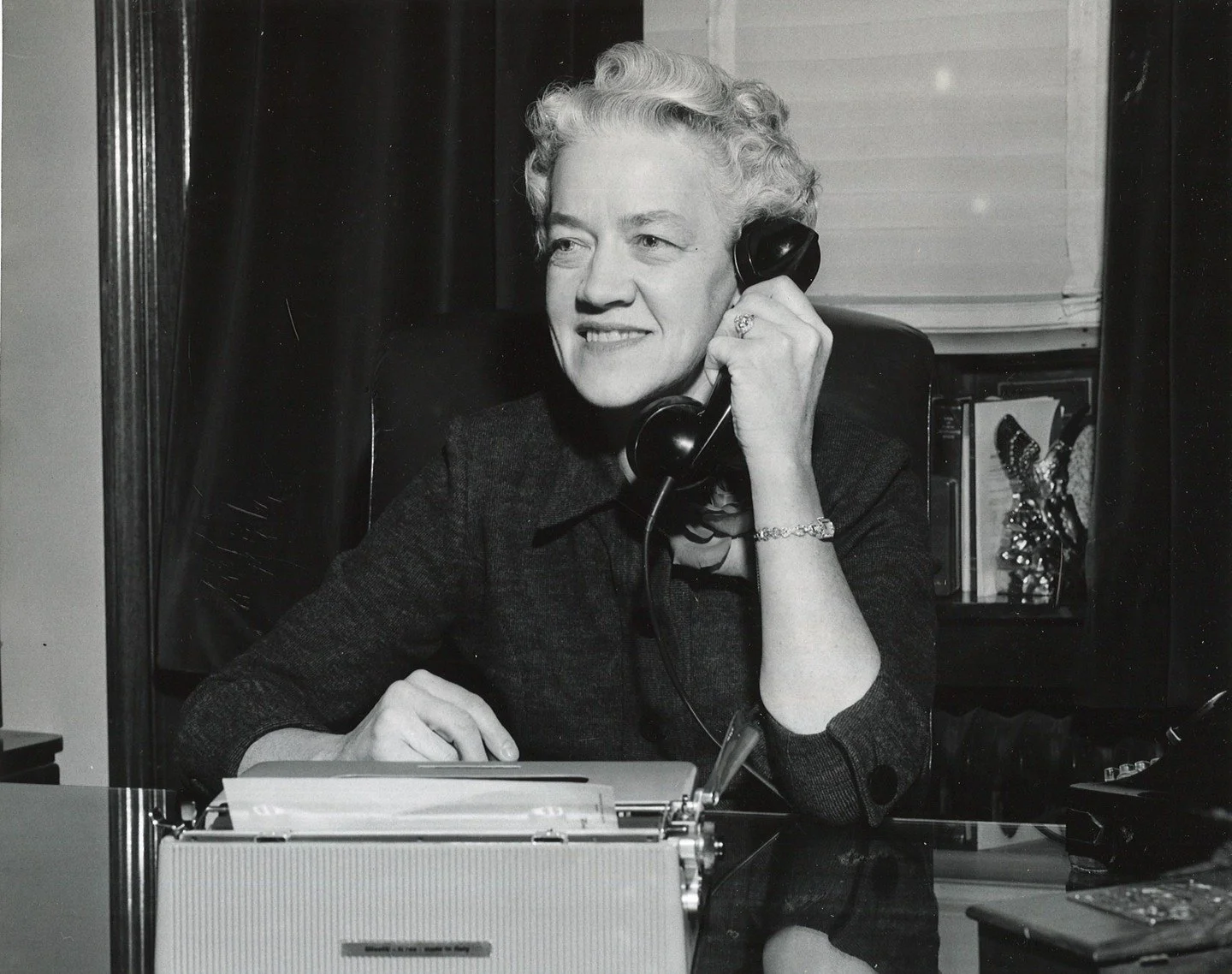 🌍✨ Happy World Hello Day! Let's celebrate the power of a simple greeting! 🤗 Today, reach out to friends, family, and even strangers with a warm &quot;hello&quot; 🌟💬. Together, we can spread kindness and connection across the globe! 🌈 Share your 