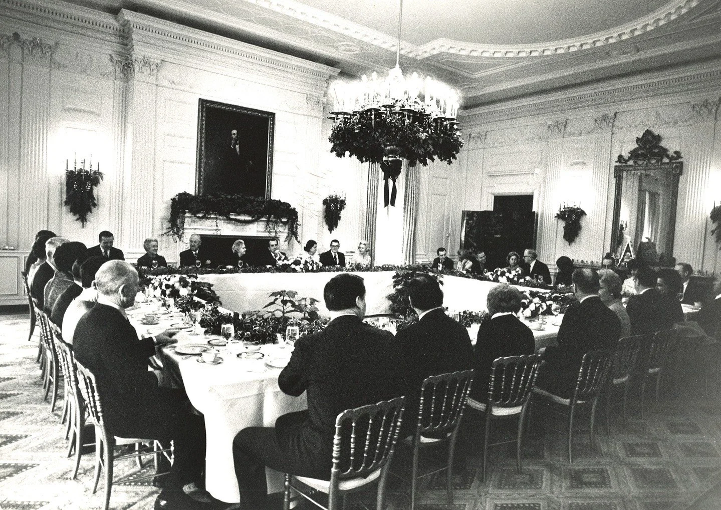 #OTD in 1969, Senator Smith participated in a leadership meeting while attending a White House Breakfast hosted by Richard Nixon. Do you see her?