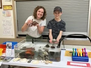 Summer Children's Program: UMaine Touch Tank