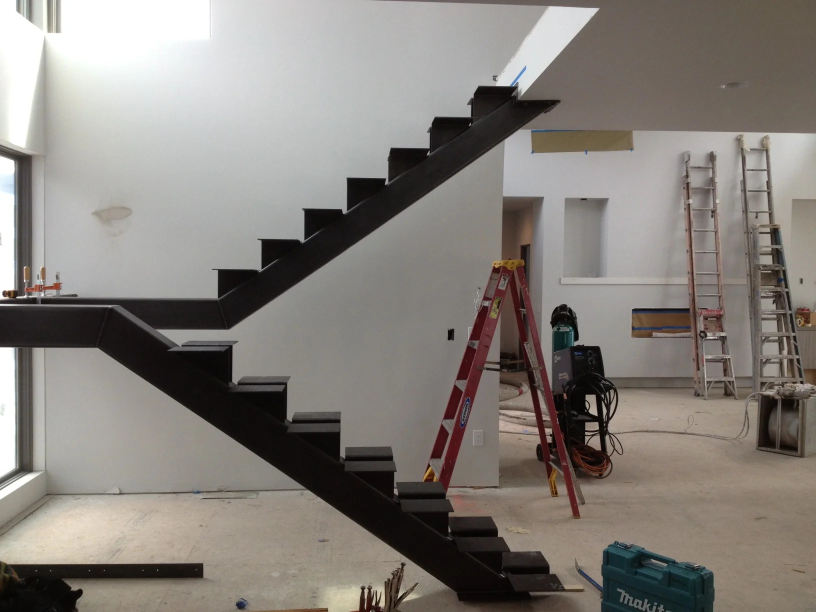 MODERNFAB-stair1.JPG