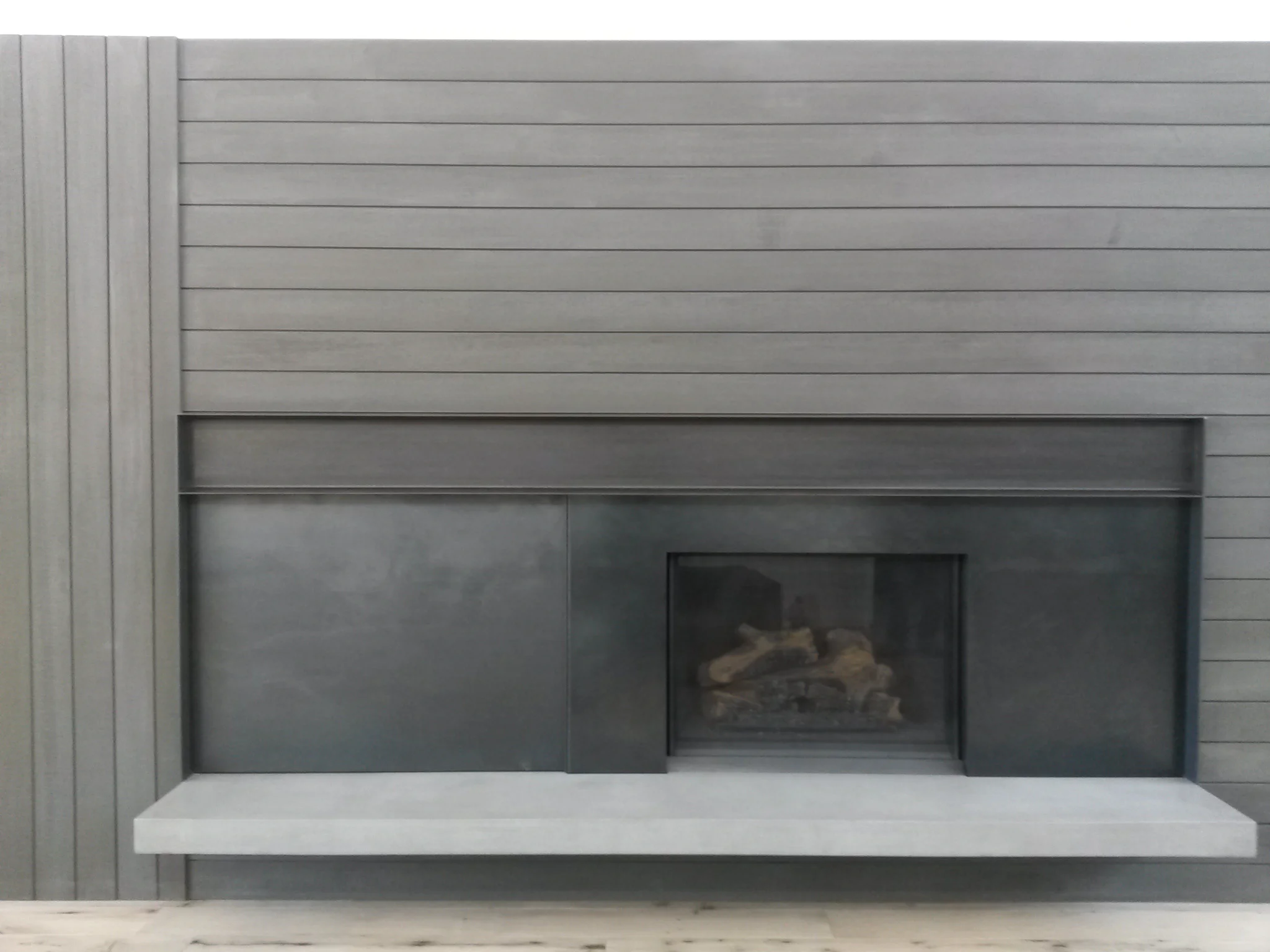 BURFIEND residence - fireplace system