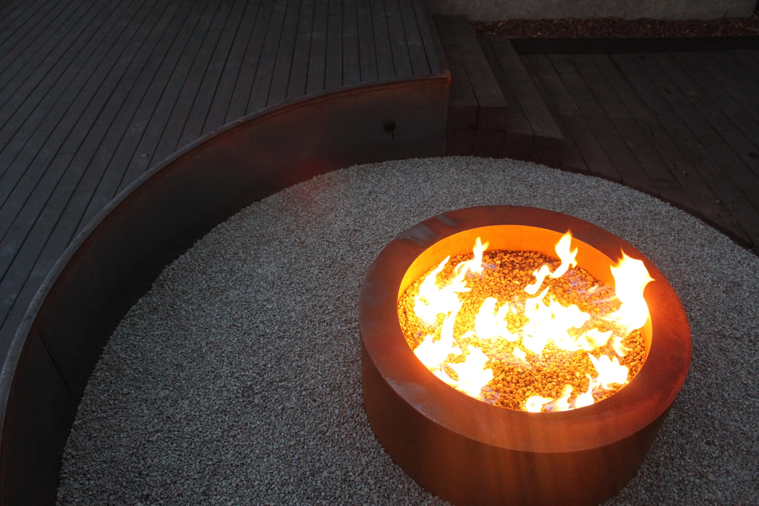 THOMAS residence - fire pit