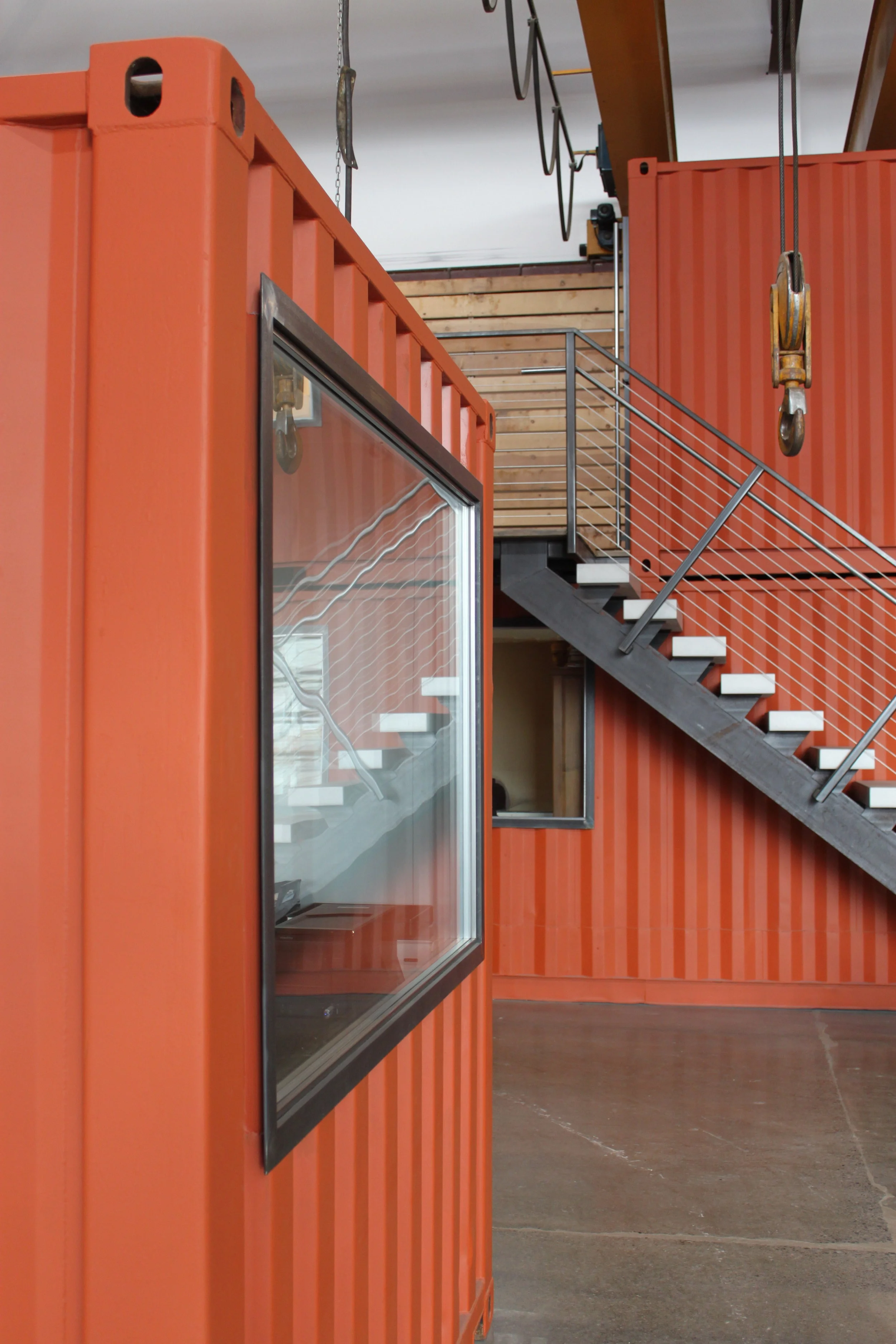 CUBE - shipping containers