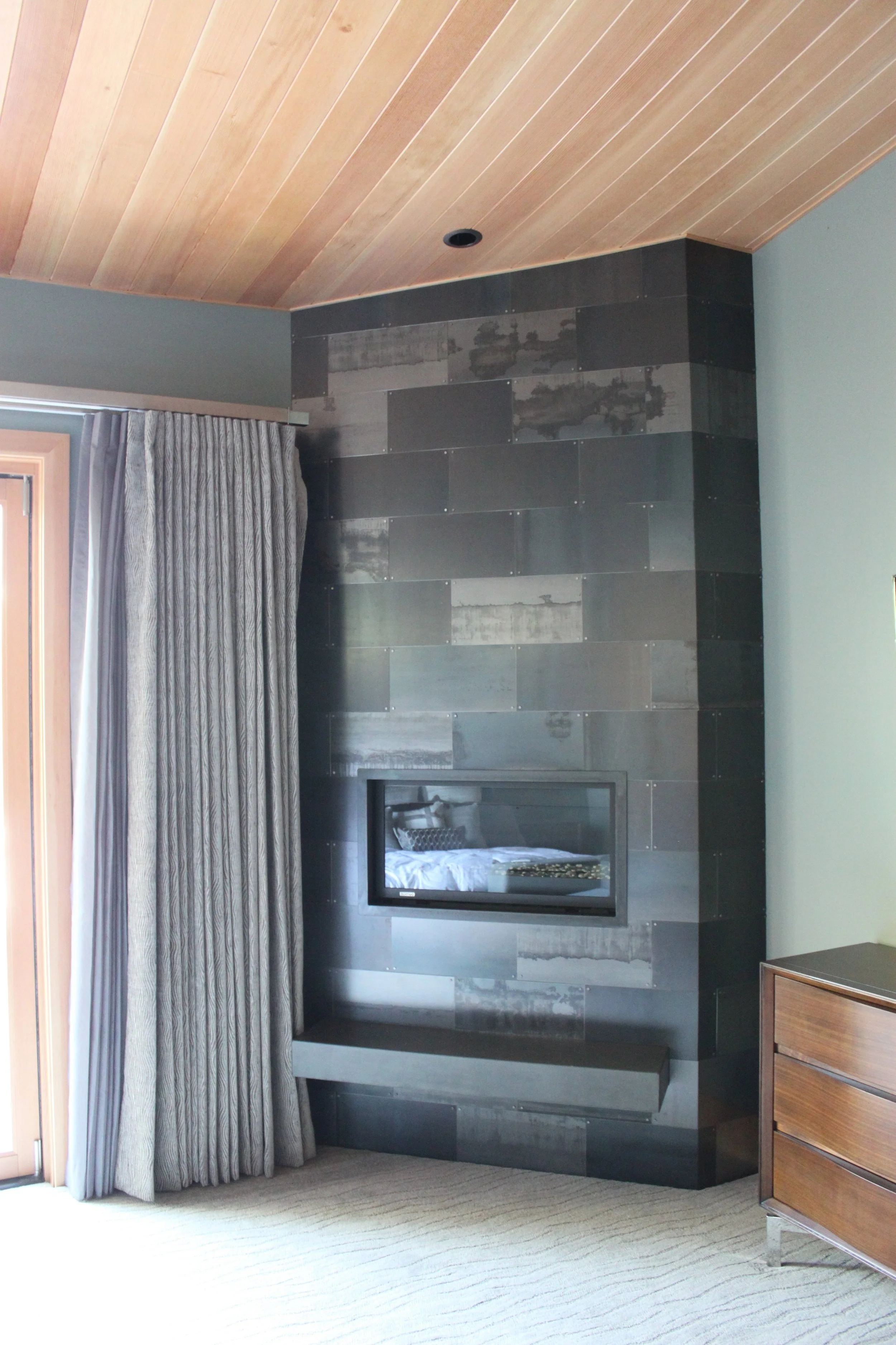 Sunde-tile fireplace.JPG