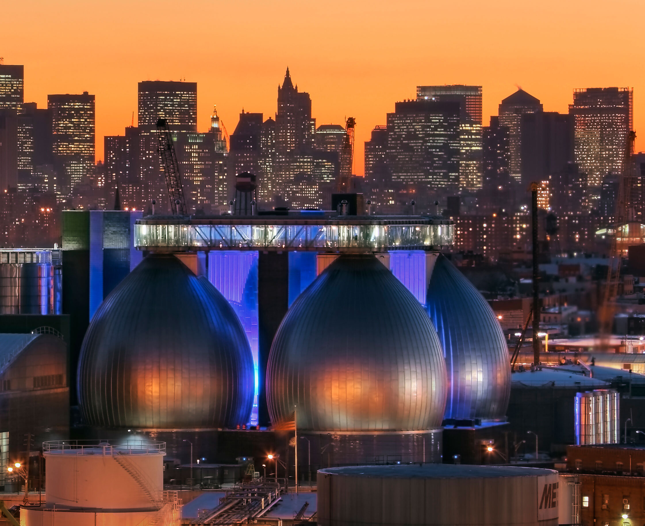 newtown-creek-wastewater-treatment-plant_ennead-architects_cred-jeff-goldberg_esto.jpg