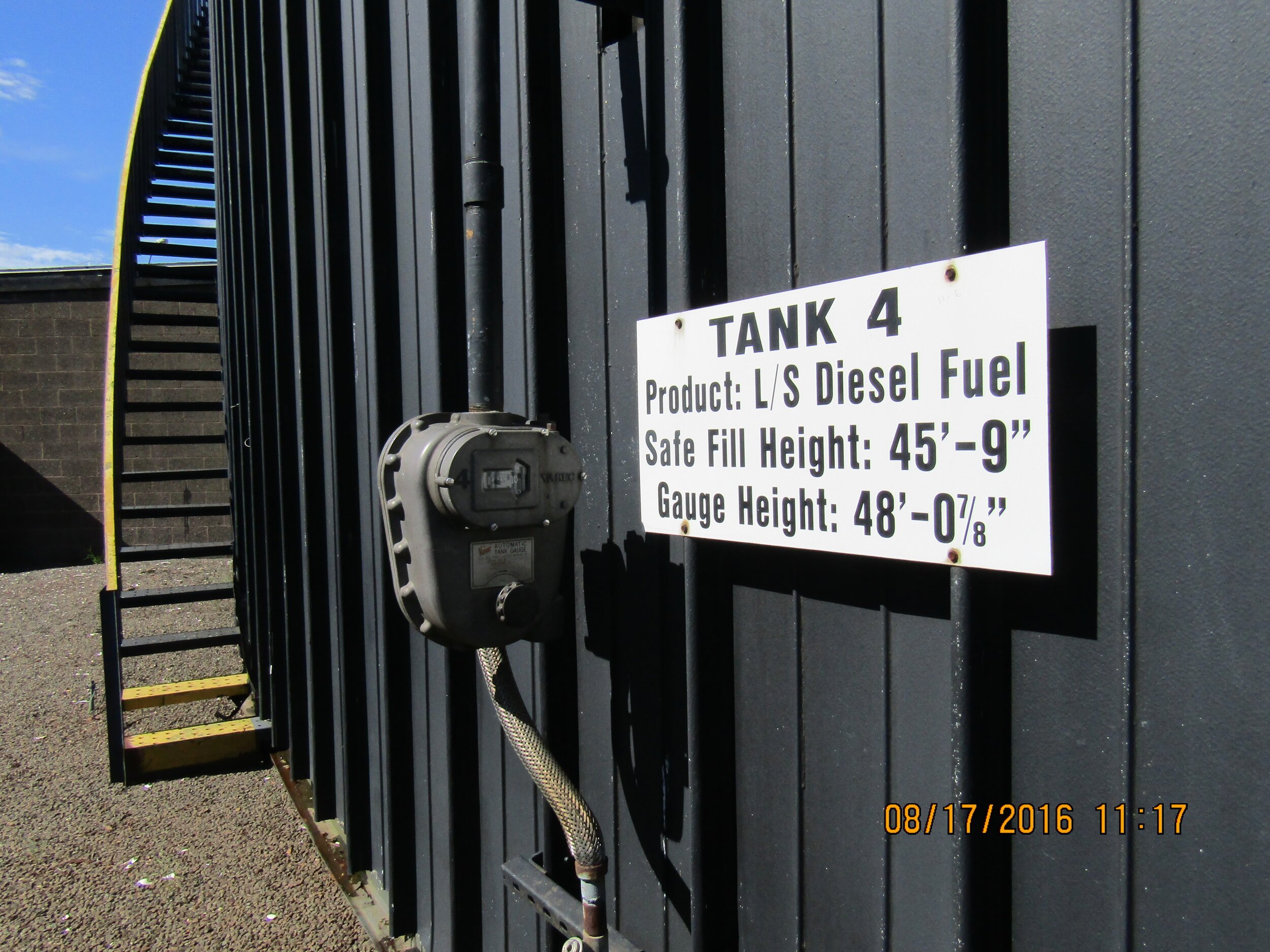 OIL-GAS-Fuel Storage Tank.jpg