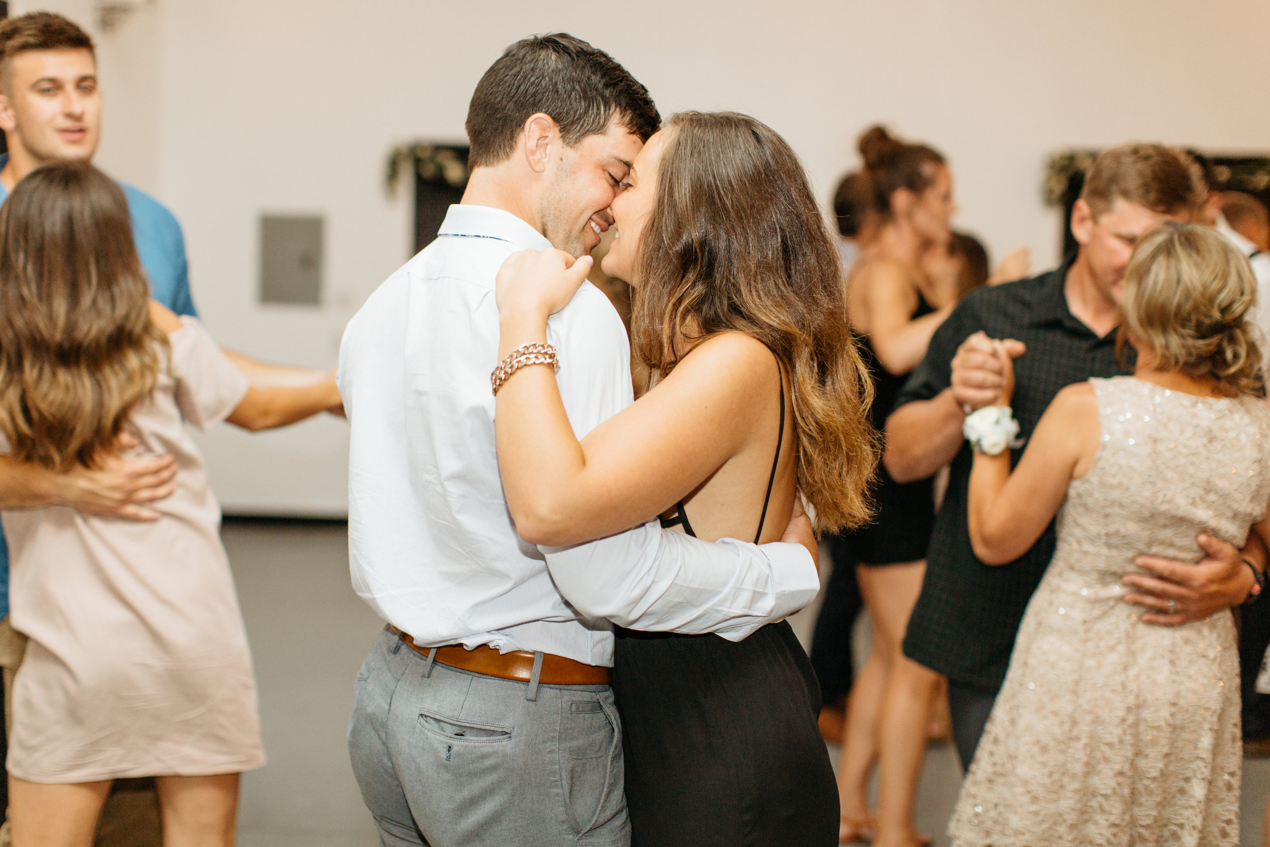 HollieandNateReception-13.jpg