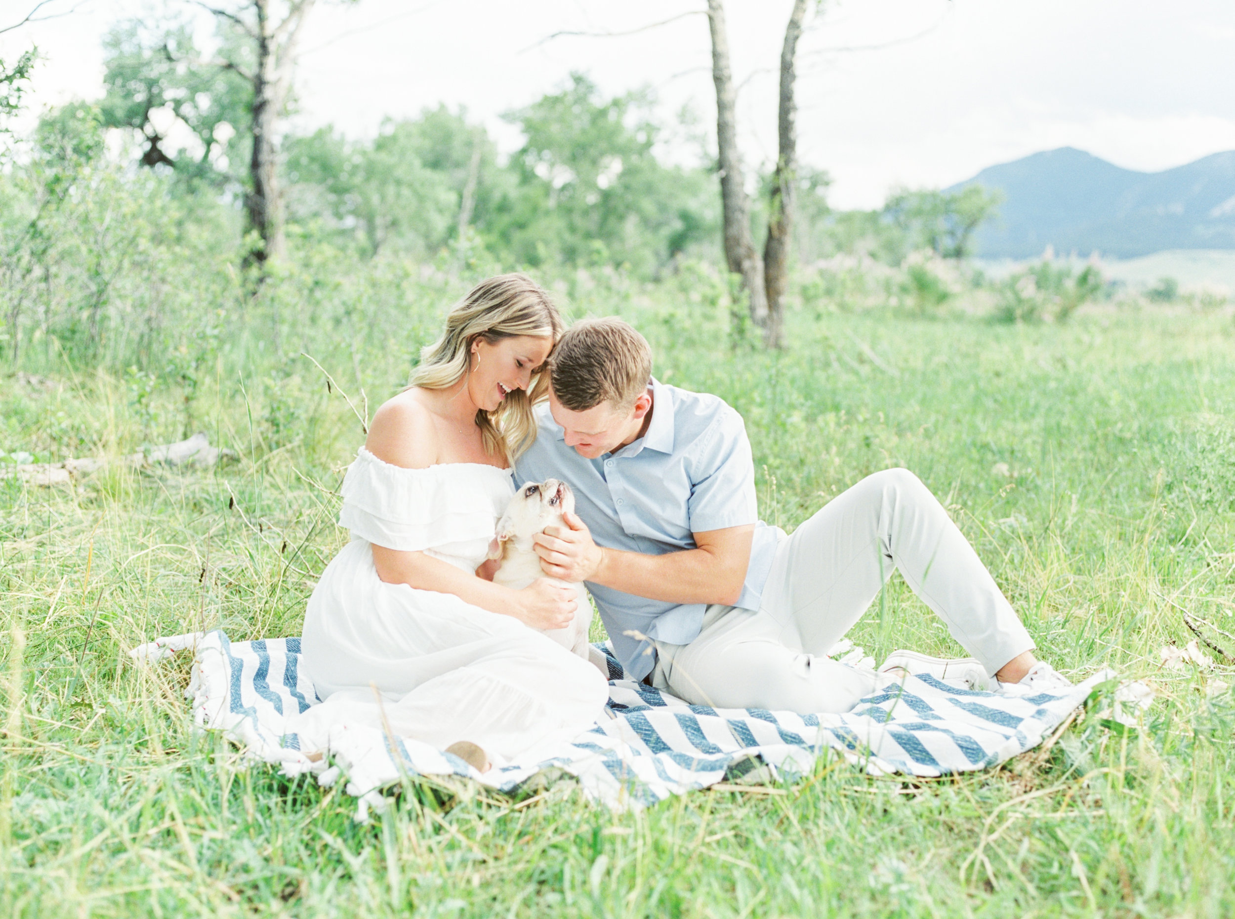 Shianne&ChaseEngagement-64-Edit.jpg