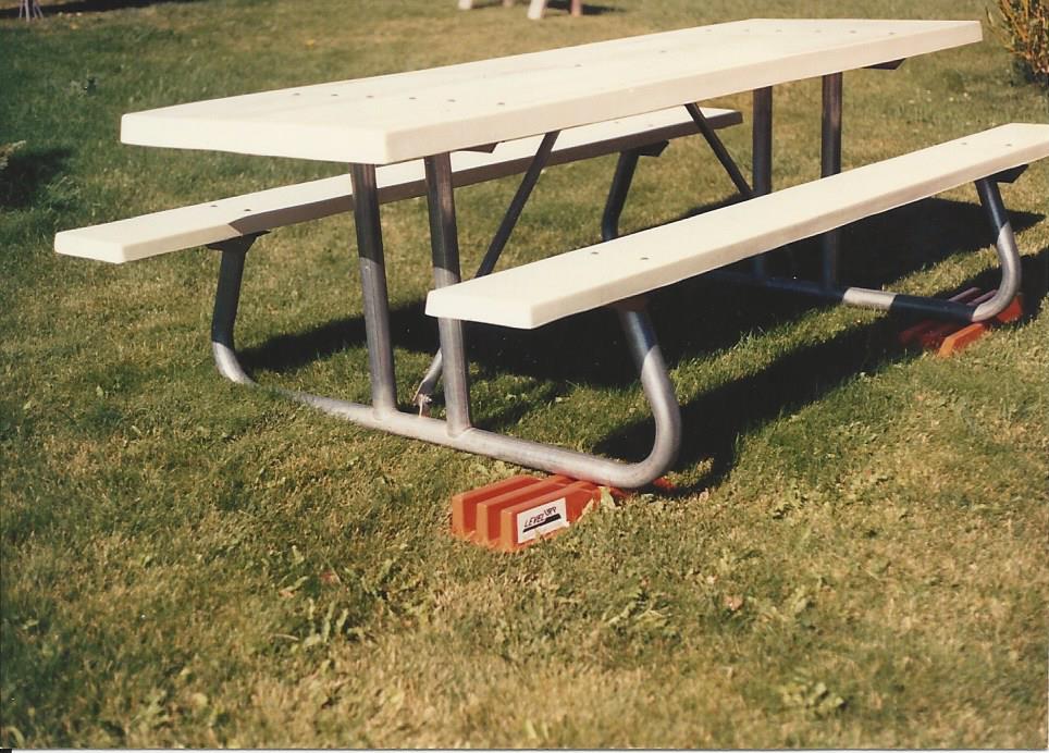 Level upp with picnic table.jpg