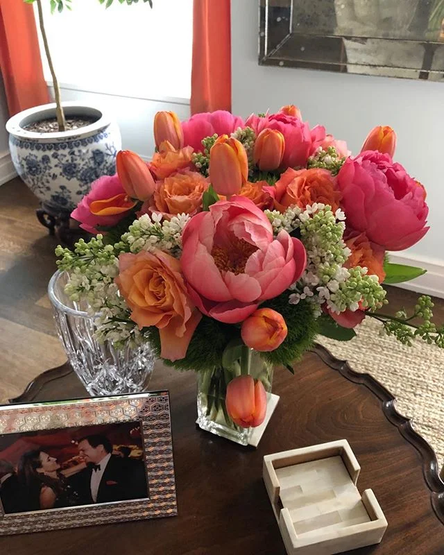 No room is complete without 💐 .
.
.
.
.
.
.
.
#stephaniestamas #stephaniestamasinteriors #stephaniestamasdesign #stephaniestamasinteriors #stephaniexstamas #stephaniexstamasinteriors #stephaniexstamasinteriordesign #interiors #interiordesign #flower