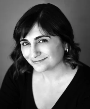 Vivian Goldes BW.jpg