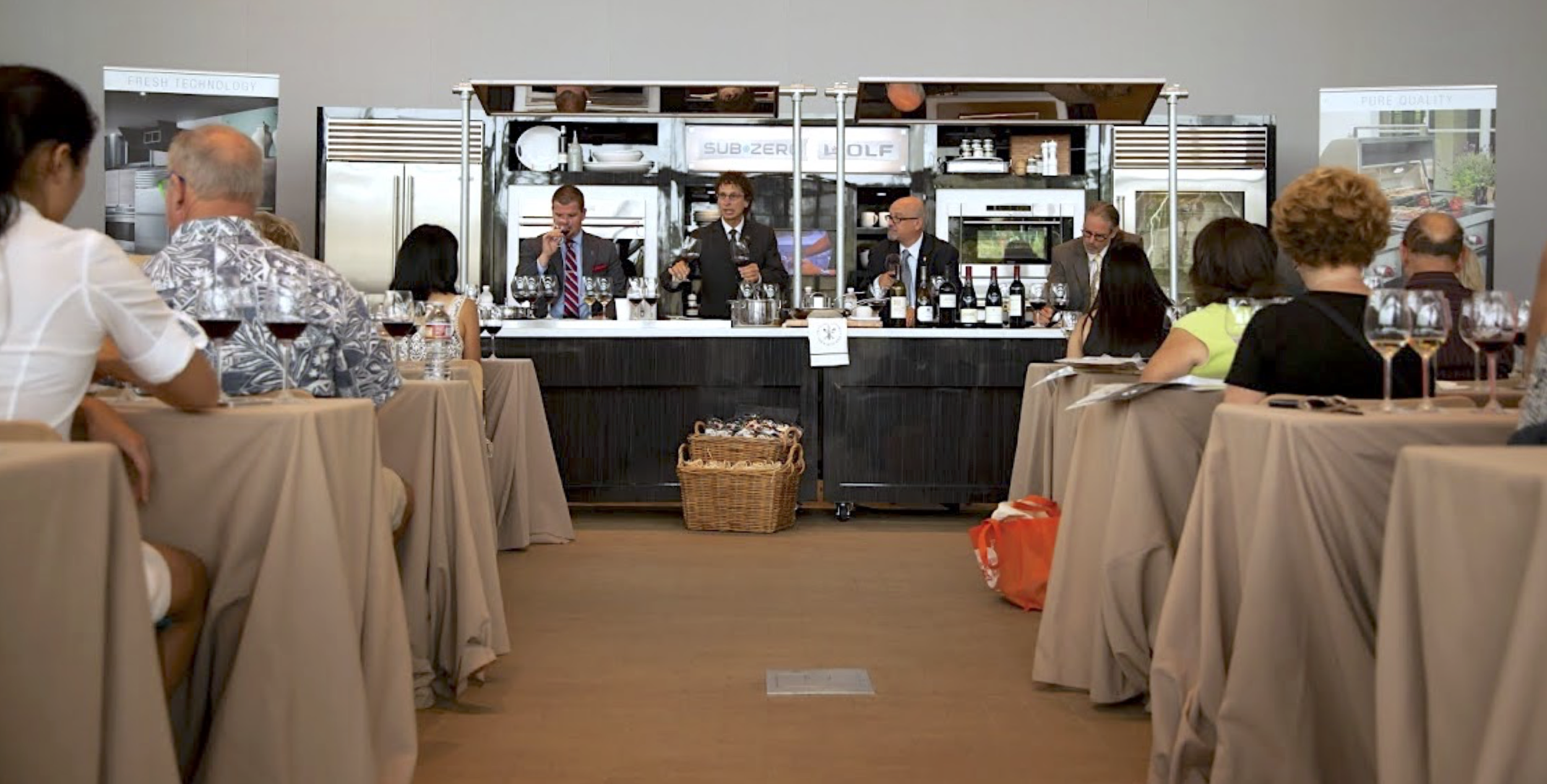 wine+judge+festival+live+event+sommelier+panel+professional+speaker+host+keynote+presenter+near+me.png