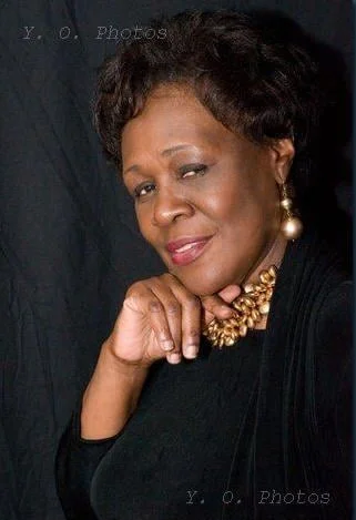 Jennifer Petticolas - Playwright, Actress, Director, Producer