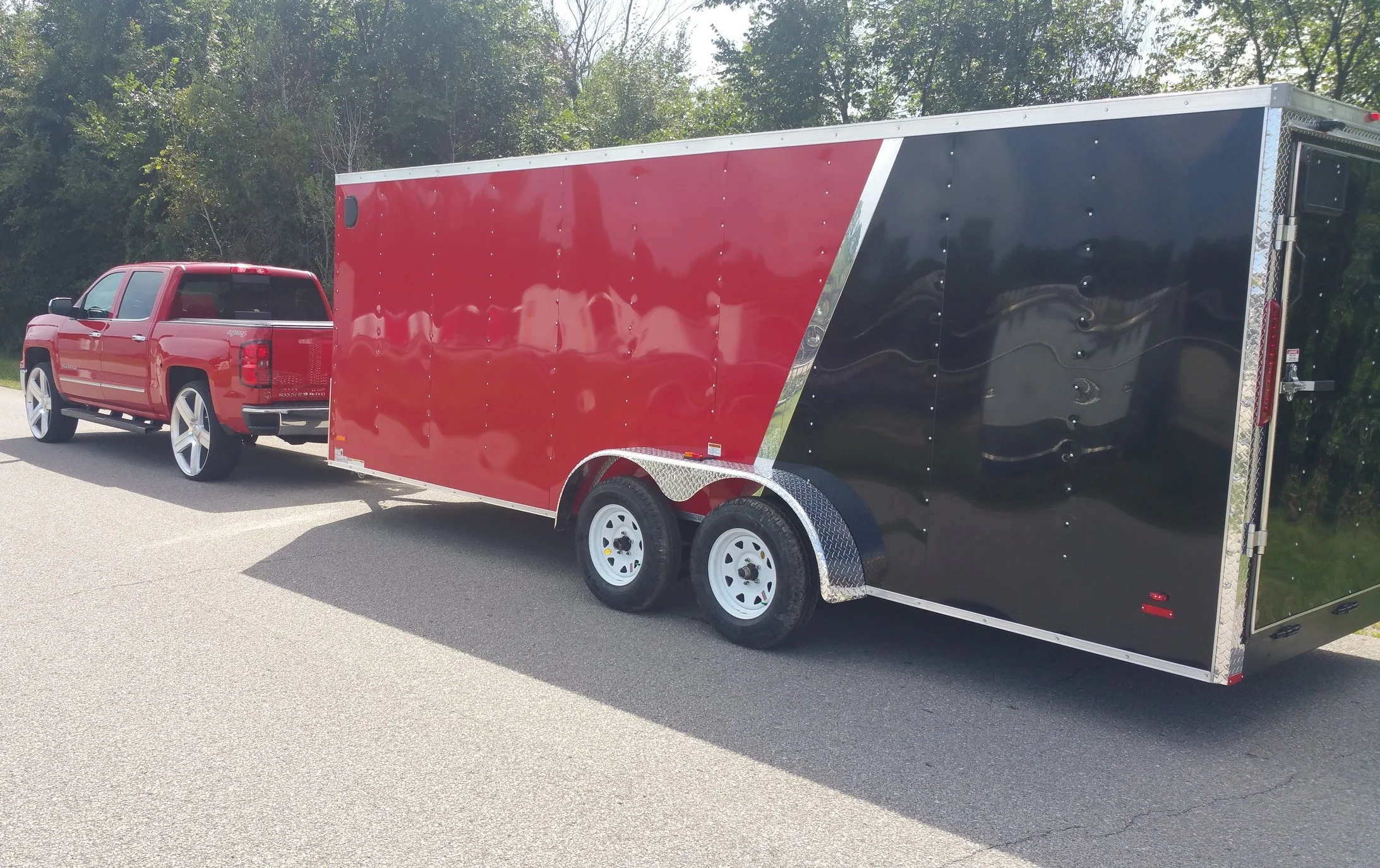 TWO TONE COLORS WITH BRITE STRIP