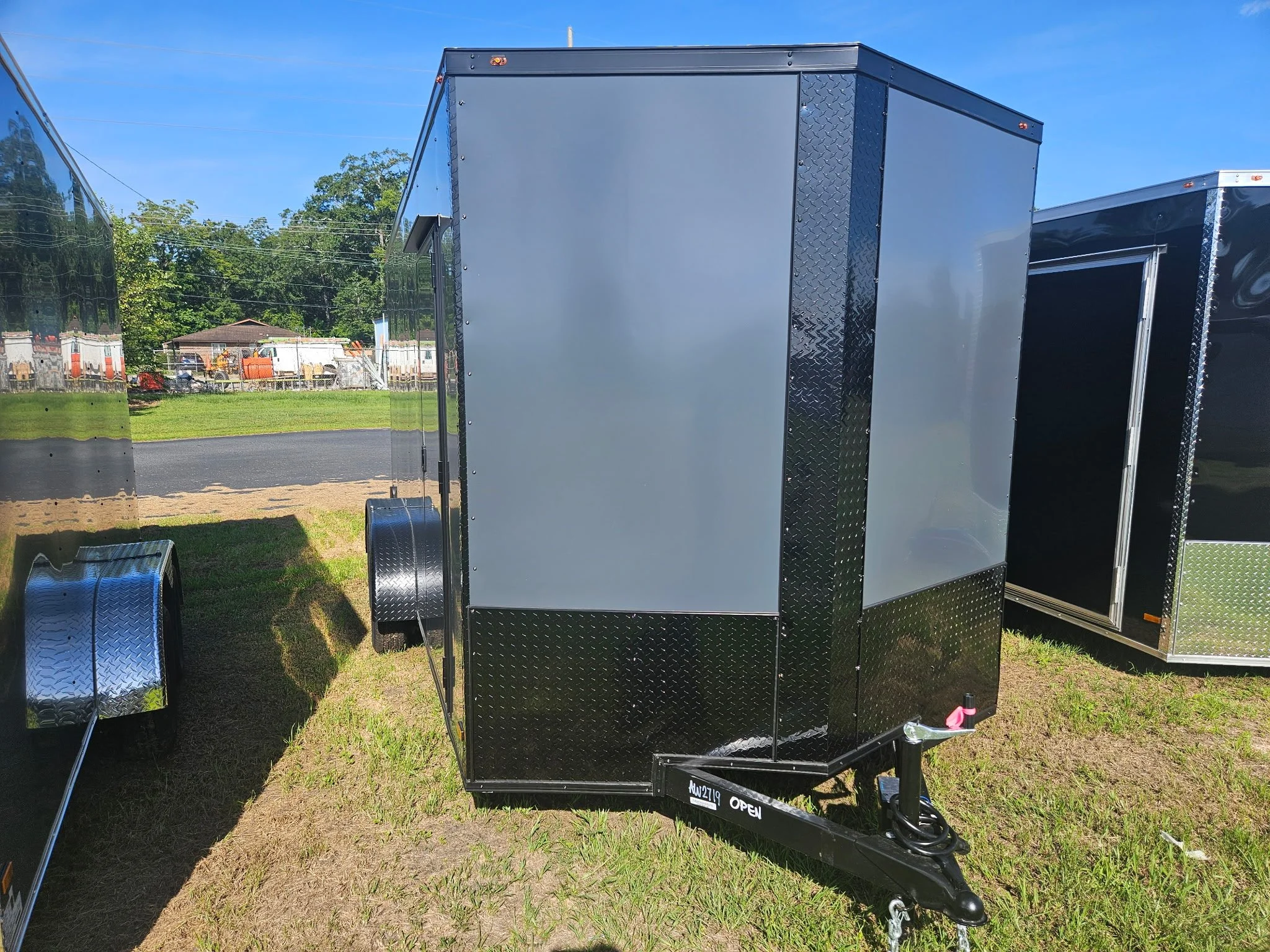 Shown with optional Blackout Package 