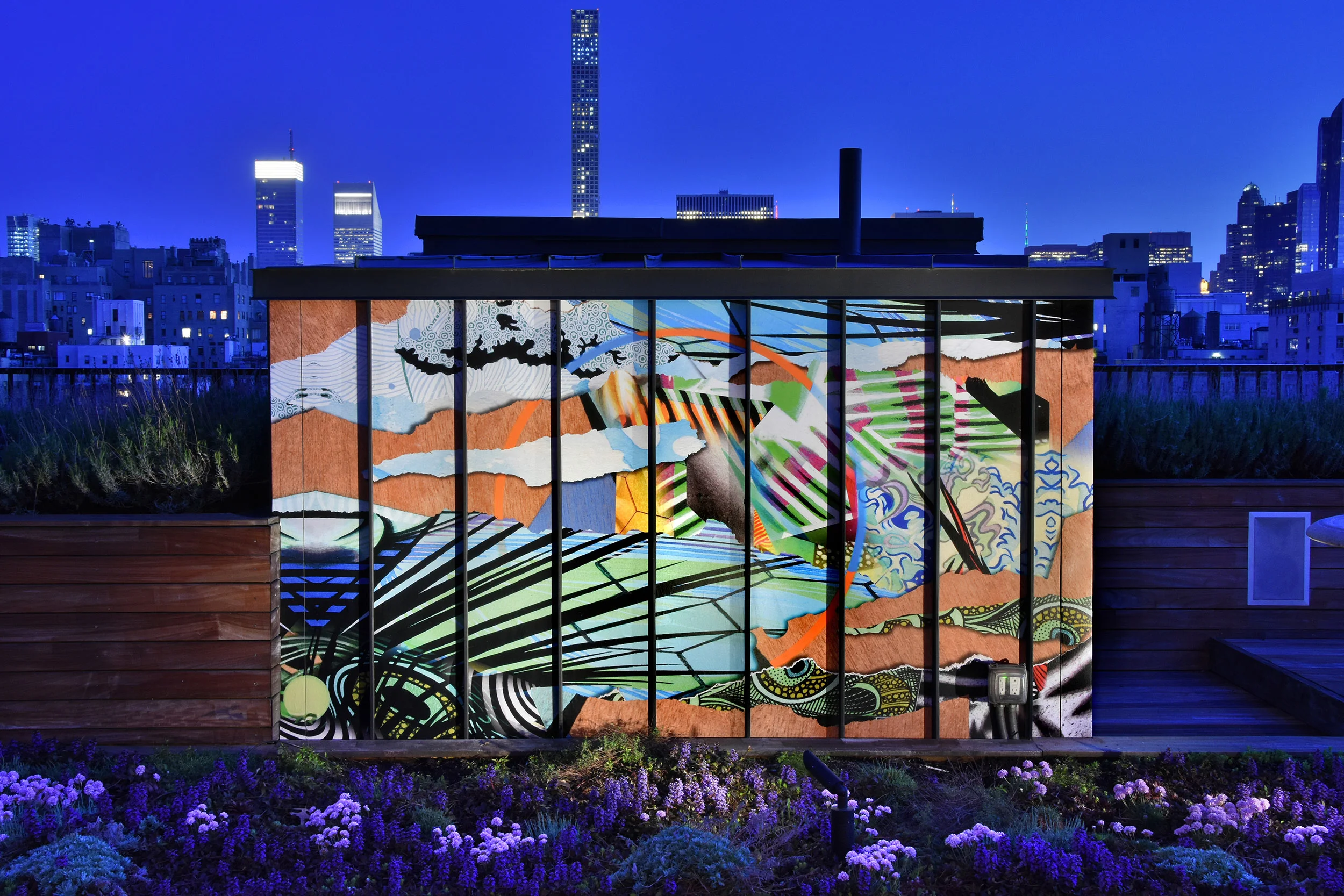 THE SURREY: FLOATING GARDEN