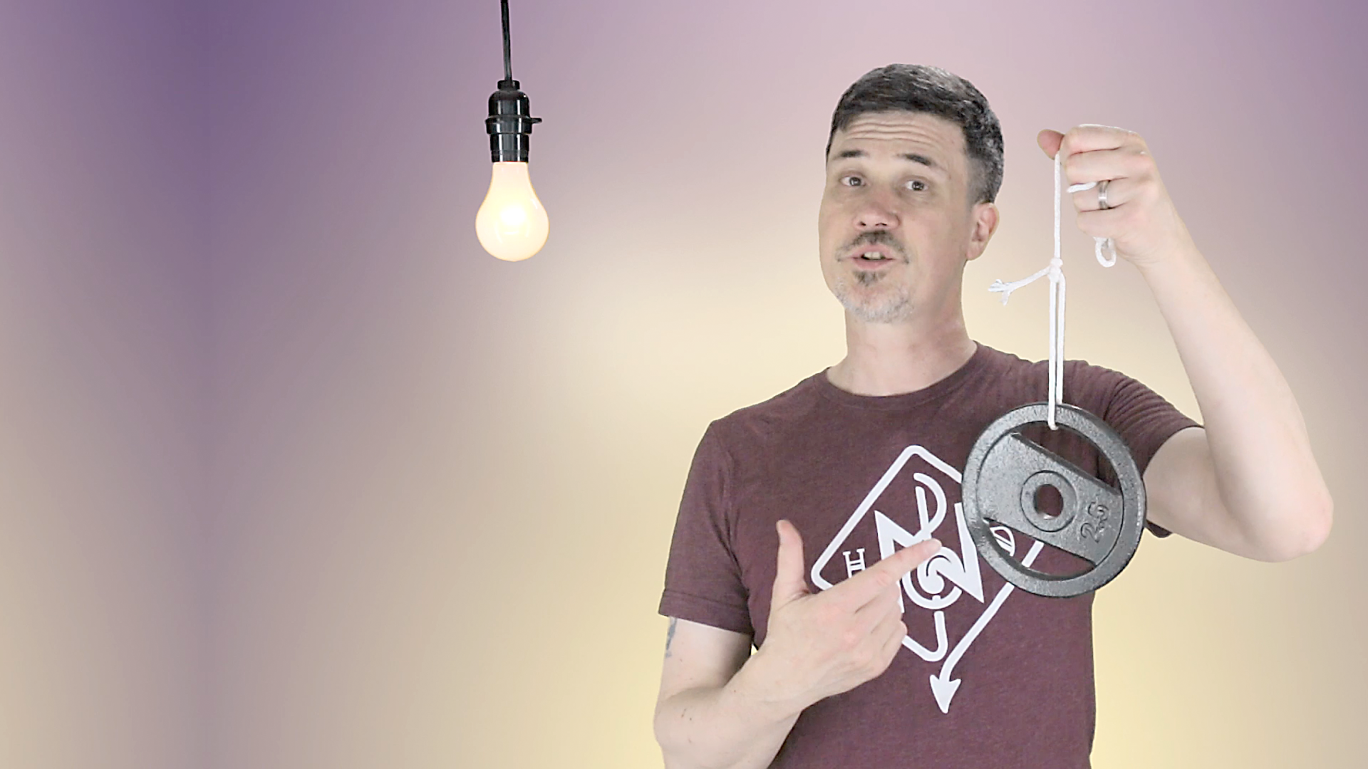 Adjusting Hanging Objects: The Rolling Hitch