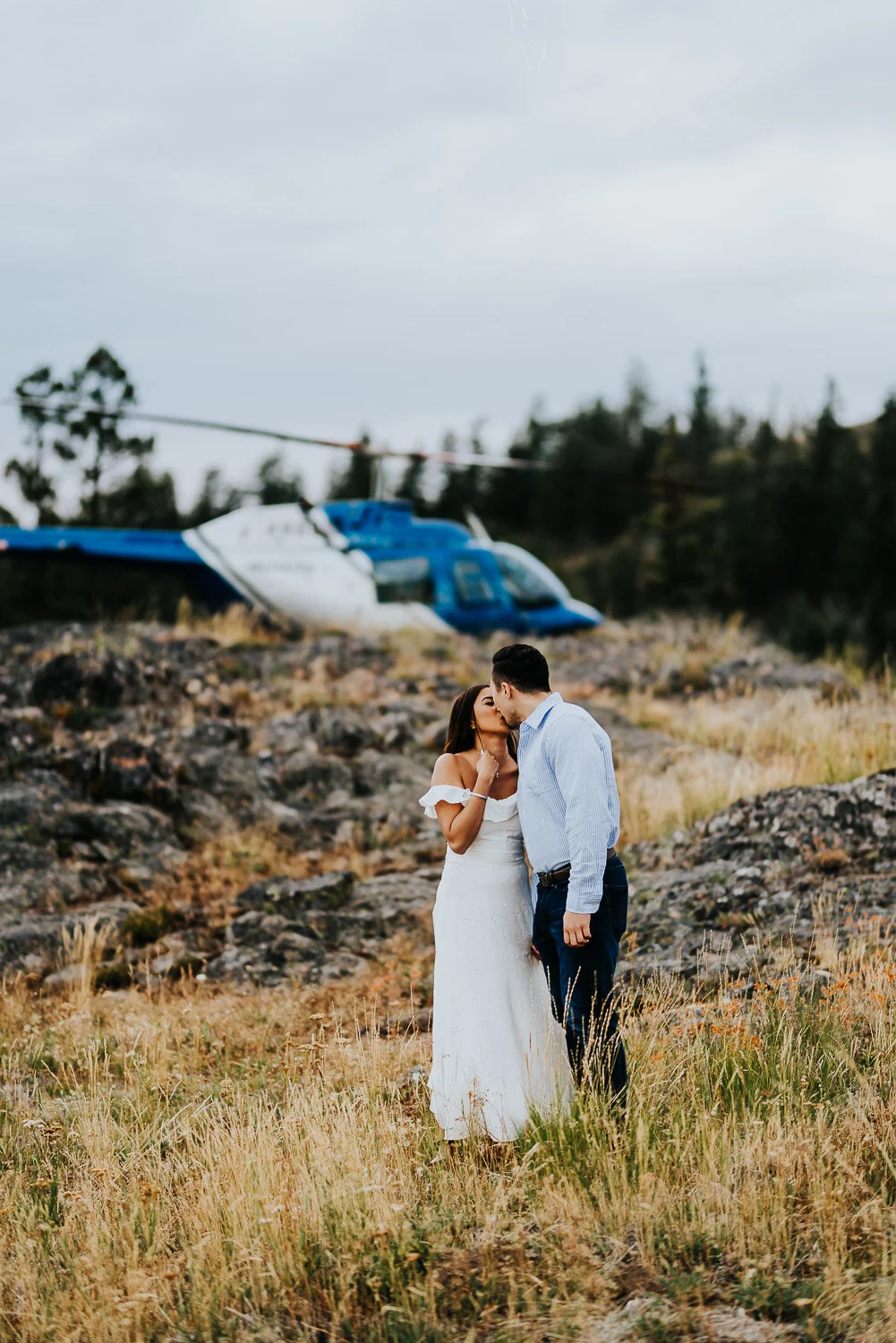 kelowna-helicopter-engagement-shoot-20.jpg