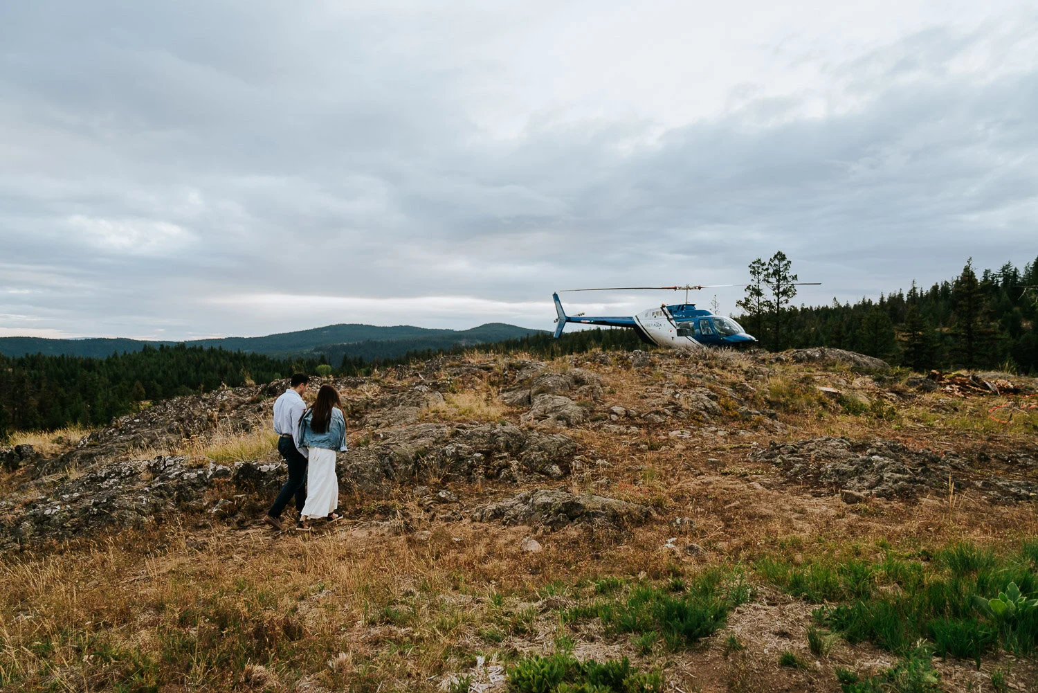 kelowna-helicopter-engagement-shoot-25.jpg