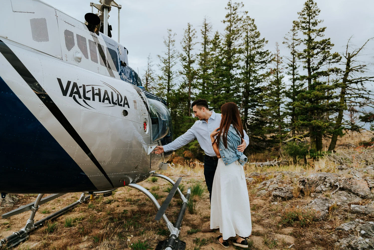 kelowna-helicopter-engagement-shoot-26.jpg