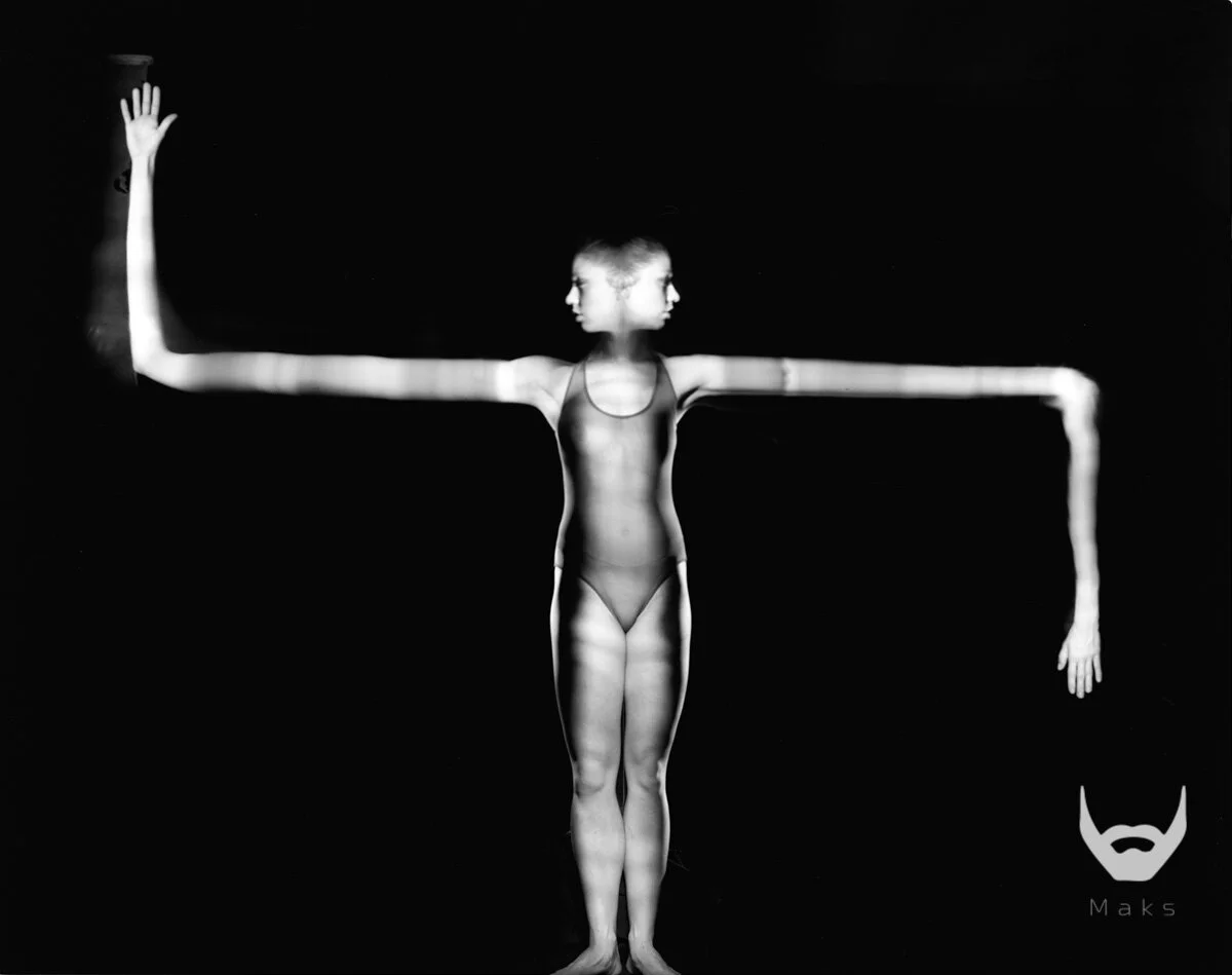 Study of light manipulation #12