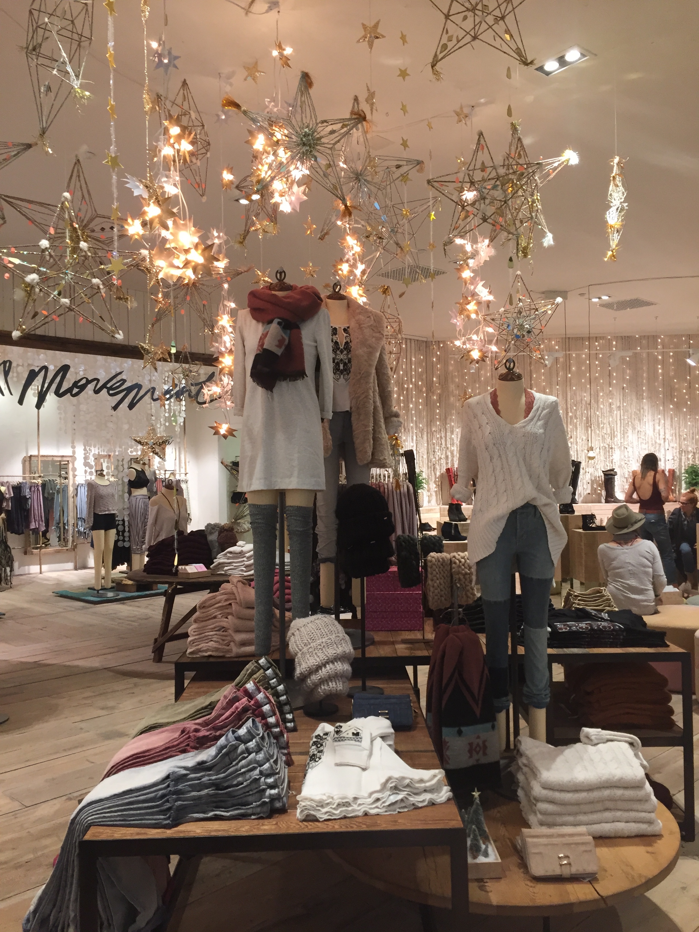 inside free people store