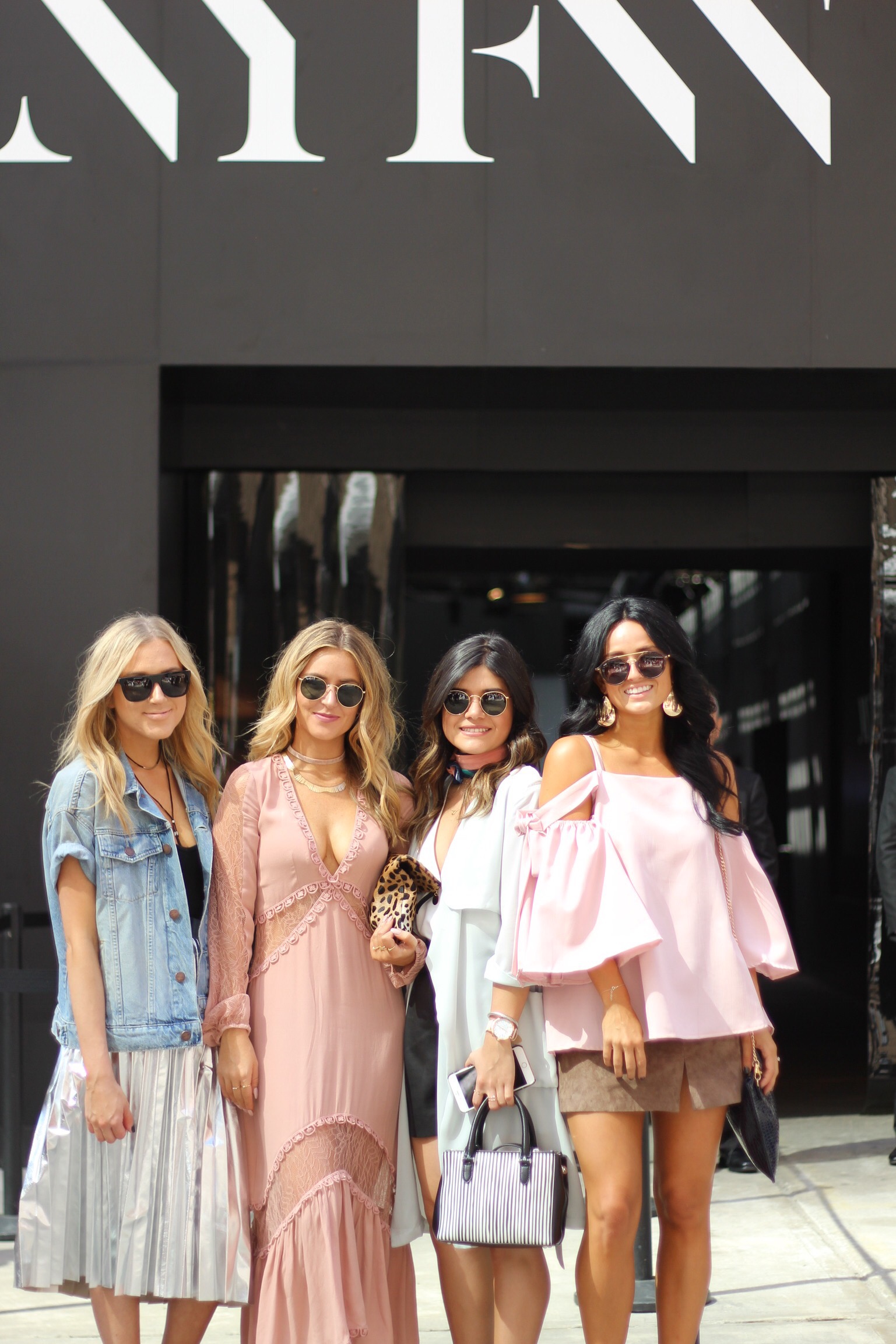  Sweet & Sauer, Every Once In A Style , Chic Talk , Darling Be Daring