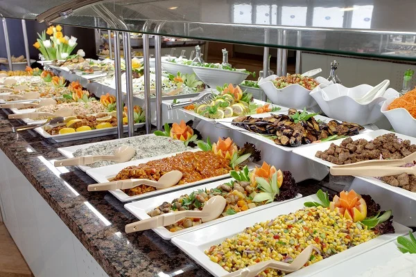3.9M Settlement Agreed on in Golden Corral Overtime Lawsuit.jpg