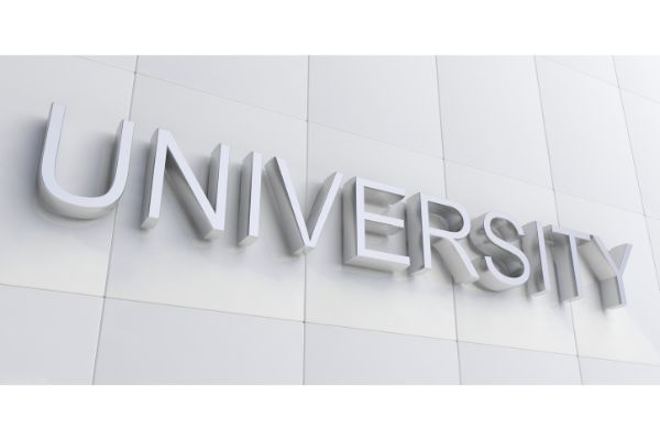 California Private Colleges and Universities May Be Forced to Move to a Time-Card System for Adjuncts.jpg