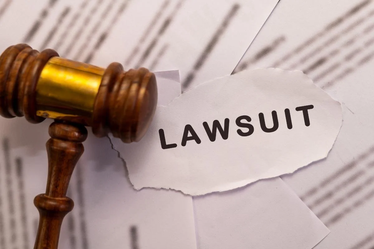 AmeriCloud Sued Over Drive Tester Misclassification.jpg