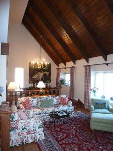 54 Circle Ct LR1.JPG