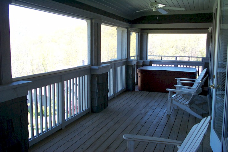 Hot Tub in each unit on Huge Screened Porch