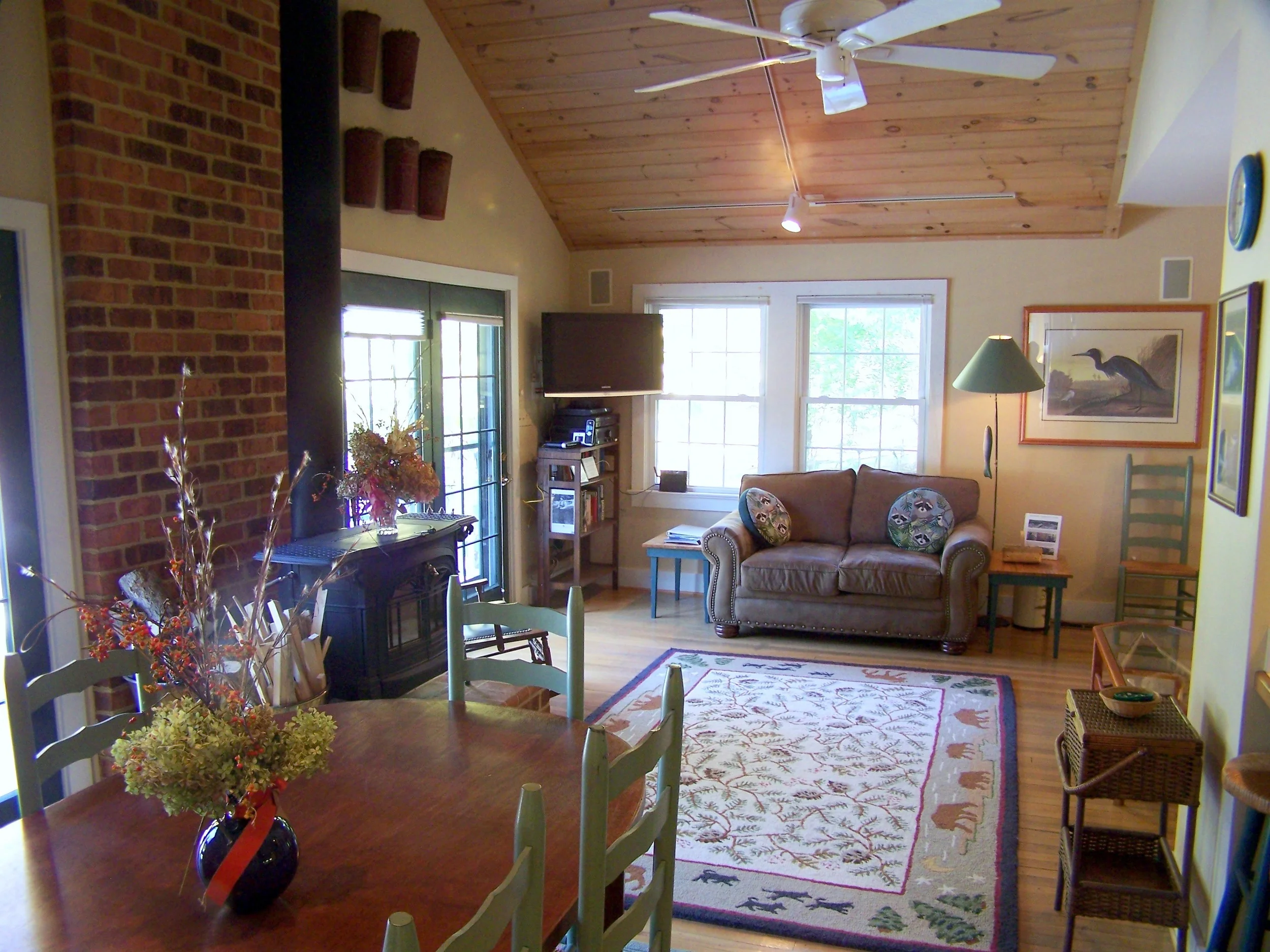 Hemlock Cottage Bacova Properties
