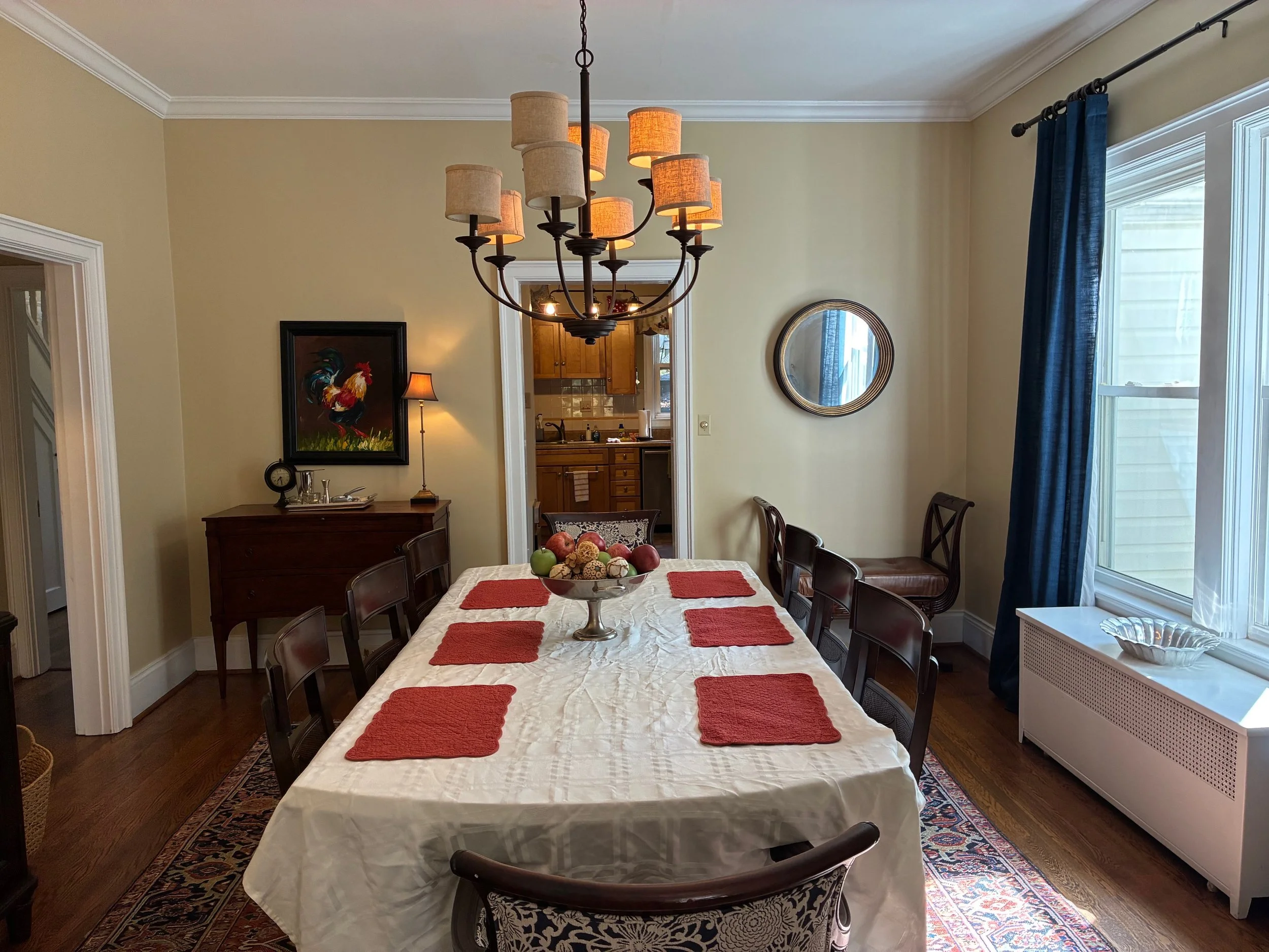 Dining Room.jpg
