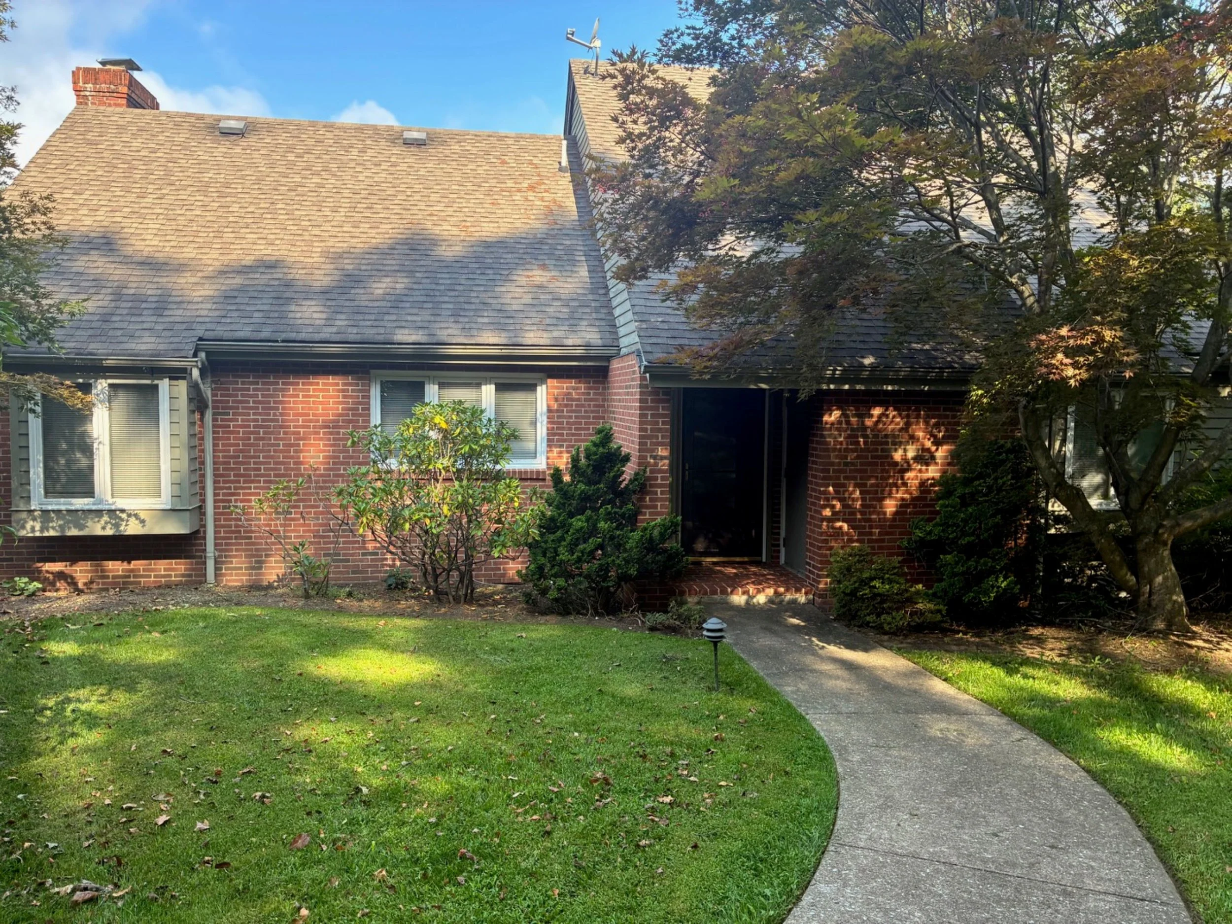 122 Fairway Dr.