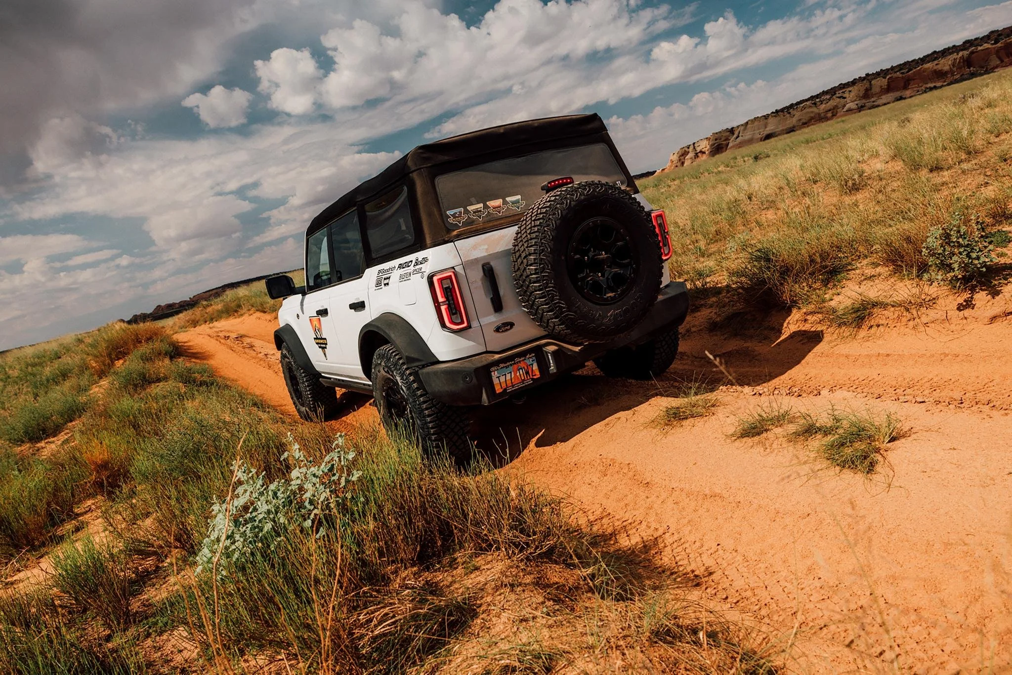Bronco_Moab_Big_Bronco_Wide_Rock_1_194646.jpeg
