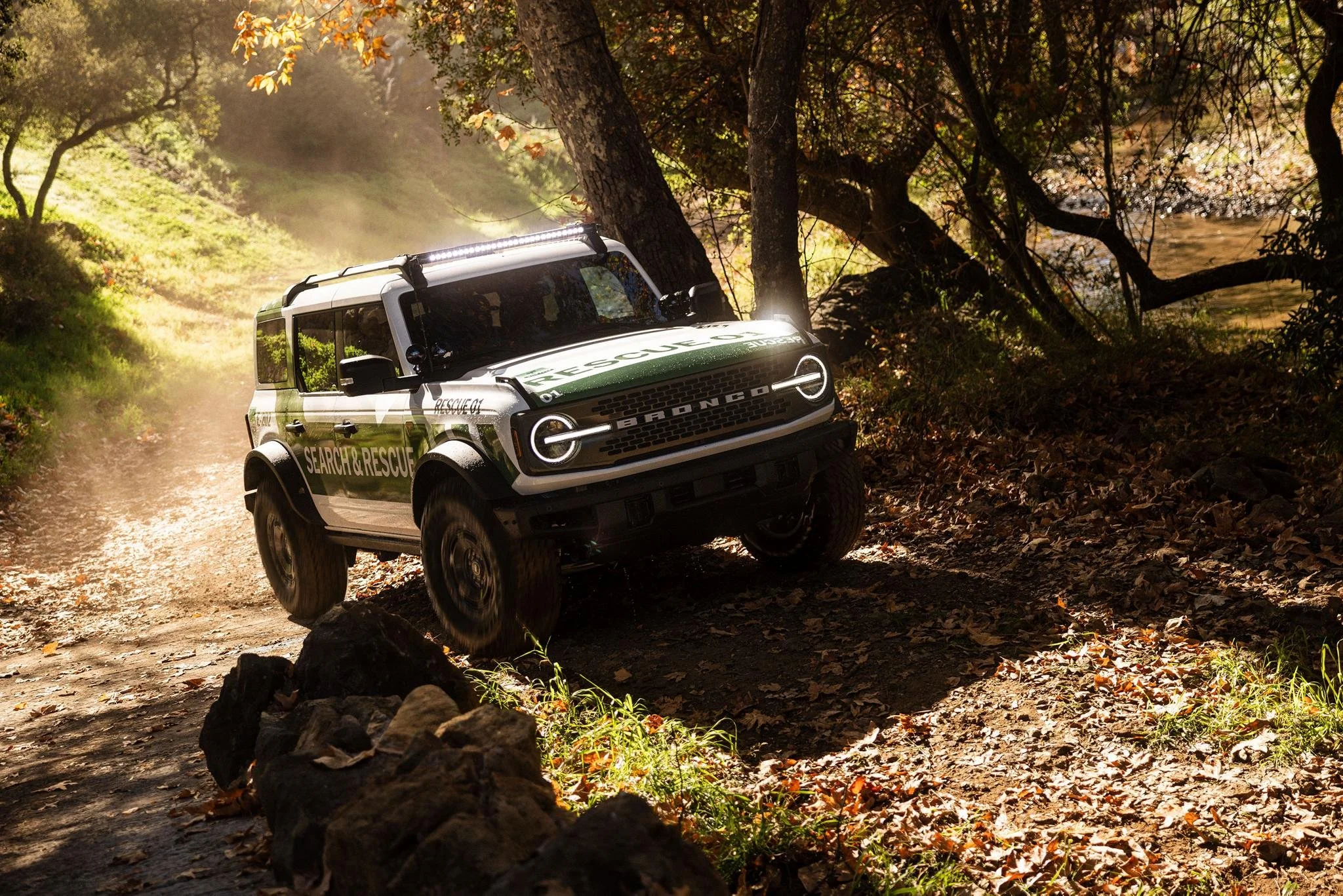 Bronco_SearchRescue_Still-16.jpeg