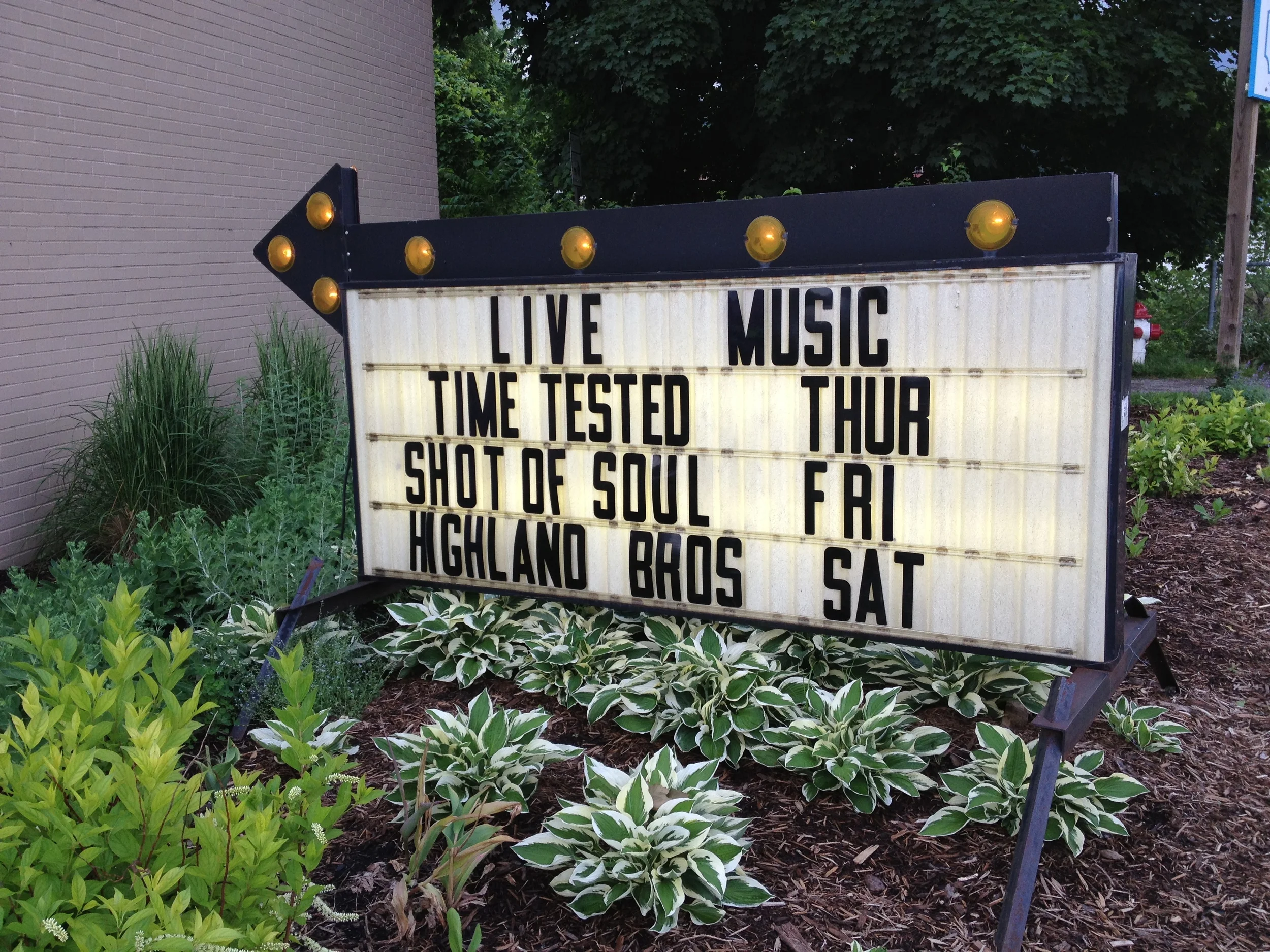 Sun Deer Lakes Car Cruise