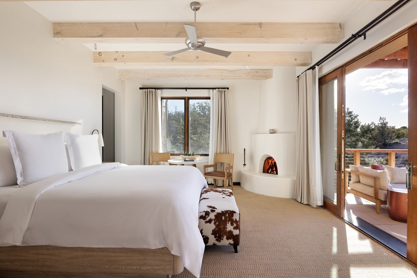 Travel plans on the brain? There's never been a better time to visit @fssantafe, which just completed a multimillion-dollar revitalization of all its 65 intimate casitas! Now home to the city&rsquo;s newest guest rooms, Rancho Encantado's exquisite n