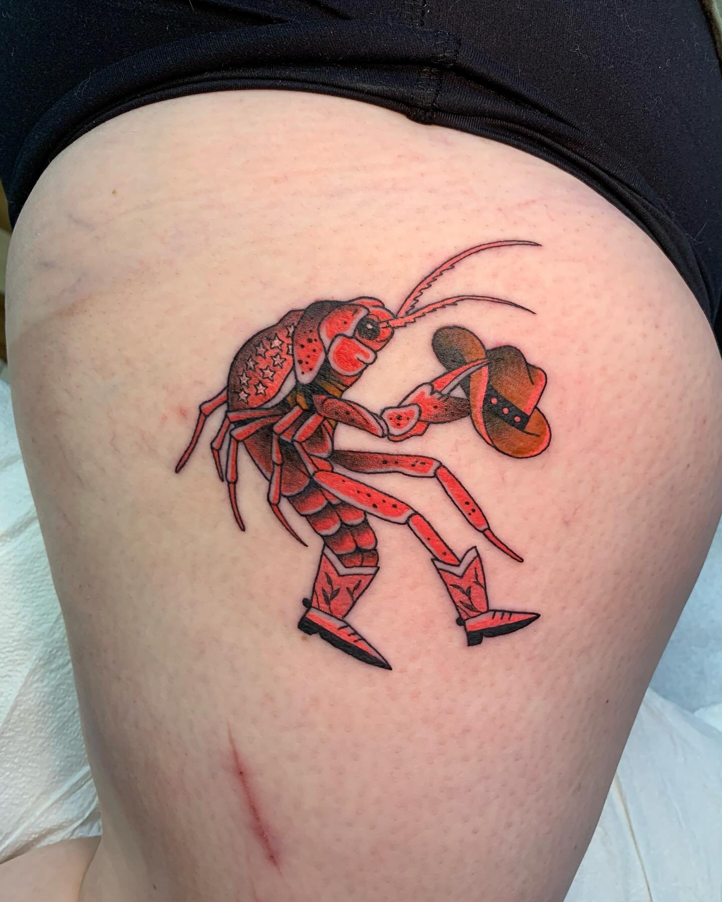 Original trad crawdaddy design I was pumped on. Huge thanks to @tayloranncamp for the opportunity to do this fun one!
.
.
.
@fusion_ink 
@bowerssupply #crawdaddy#illustration#neotraditional#stars#american#orginal#traditionaltattoo#tattoo#artist#inkth