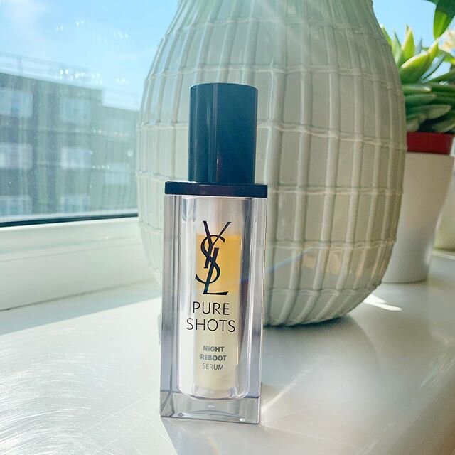 Has any tried this range called Pure Shots by @YSL 
I&rsquo;ve been given the Night Reboot Serum, which is an exfoliating oil with Glycolic Acid and Moonlight Cactus Flower.  This helps to exfoliate the skin and hydrate leaving the skin smooth soft a