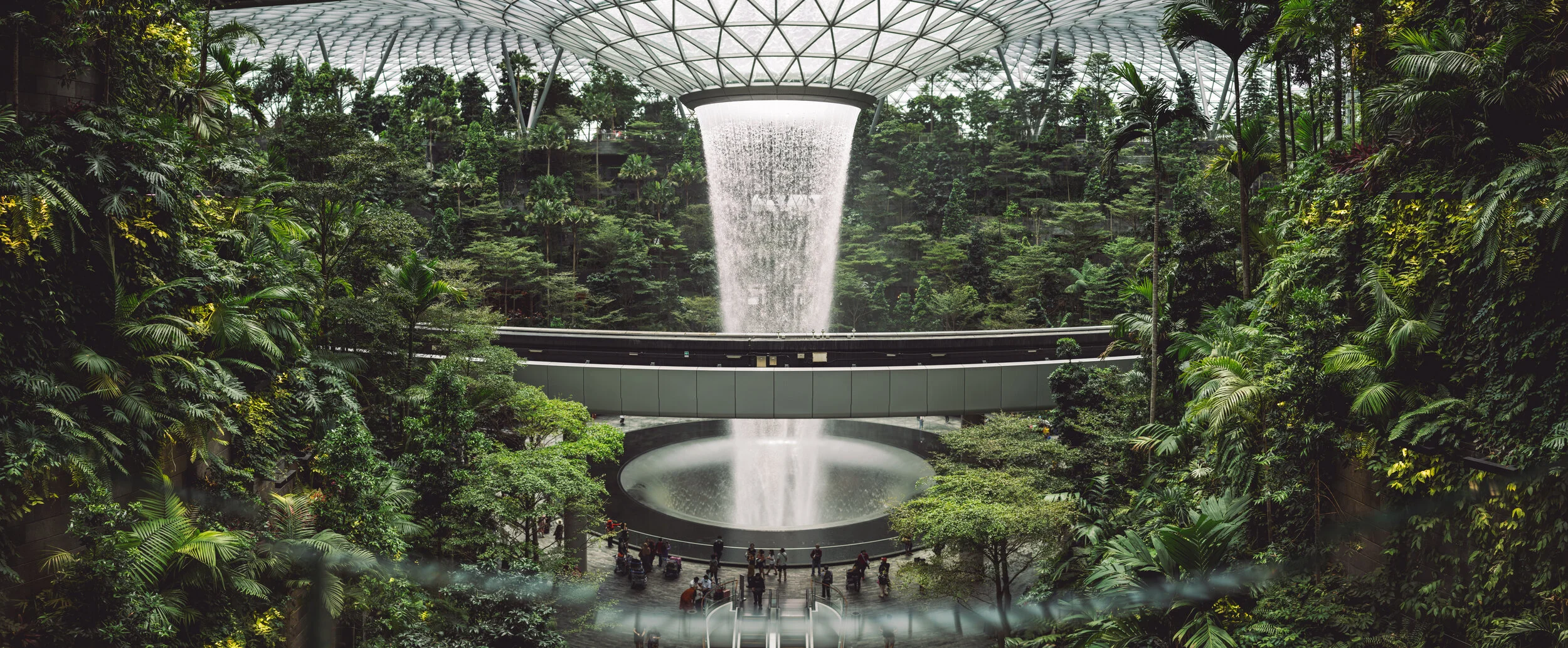 Creativity in Water Form: Seven Iconic Features from Around the World