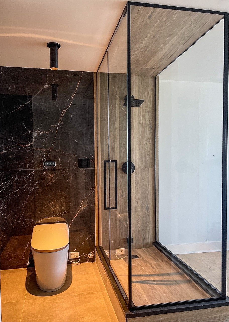 MarieAntonetteDesignsBathroom Design_LakepointTowers project Large.jpeg
